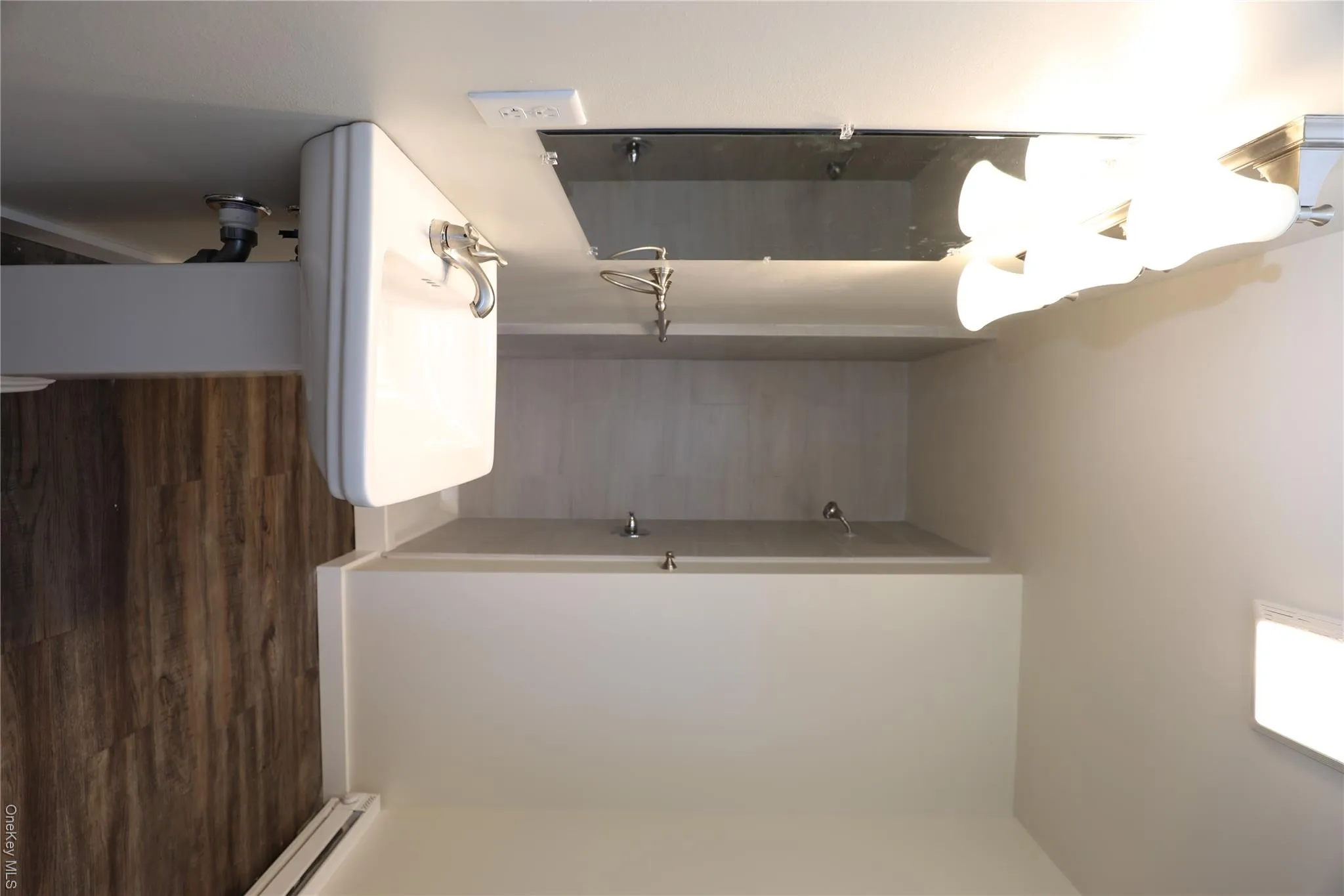 14311 Route 9W, New Baltimore, NY, 1 Bedroom Bedrooms, 2 Rooms Rooms,1 BathroomBathrooms,Residential Lease,For Rent,Route 9W,0,1019584 14311 Route 9W, New Baltimore, NY, 1 Bedroom Bedrooms, 2 Rooms Rooms,1 BathroomBathrooms,Residential Lease,For Rent,Route 9W,0,1019584