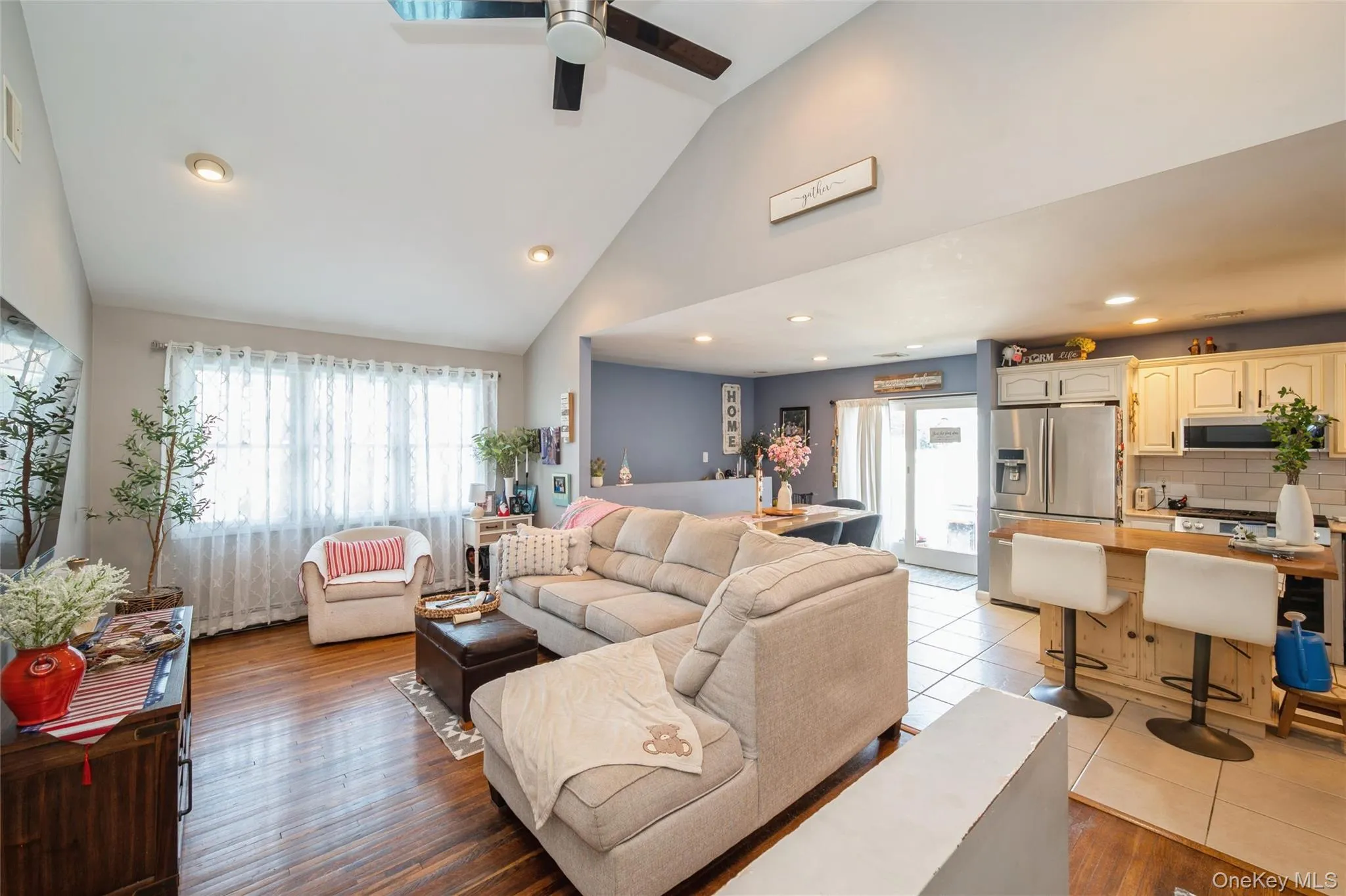 389 Briarwood Road, Oyster Bay, NY, 3 Bedrooms Bedrooms, 7 Rooms Rooms,2 BathroomsBathrooms,Residential,For Rent,Briarwood,0,1019588 389 Briarwood Road, Oyster Bay, NY, 3 Bedrooms Bedrooms, 7 Rooms Rooms,2 BathroomsBathrooms,Residential,For Rent,Briarwood,0,1019588