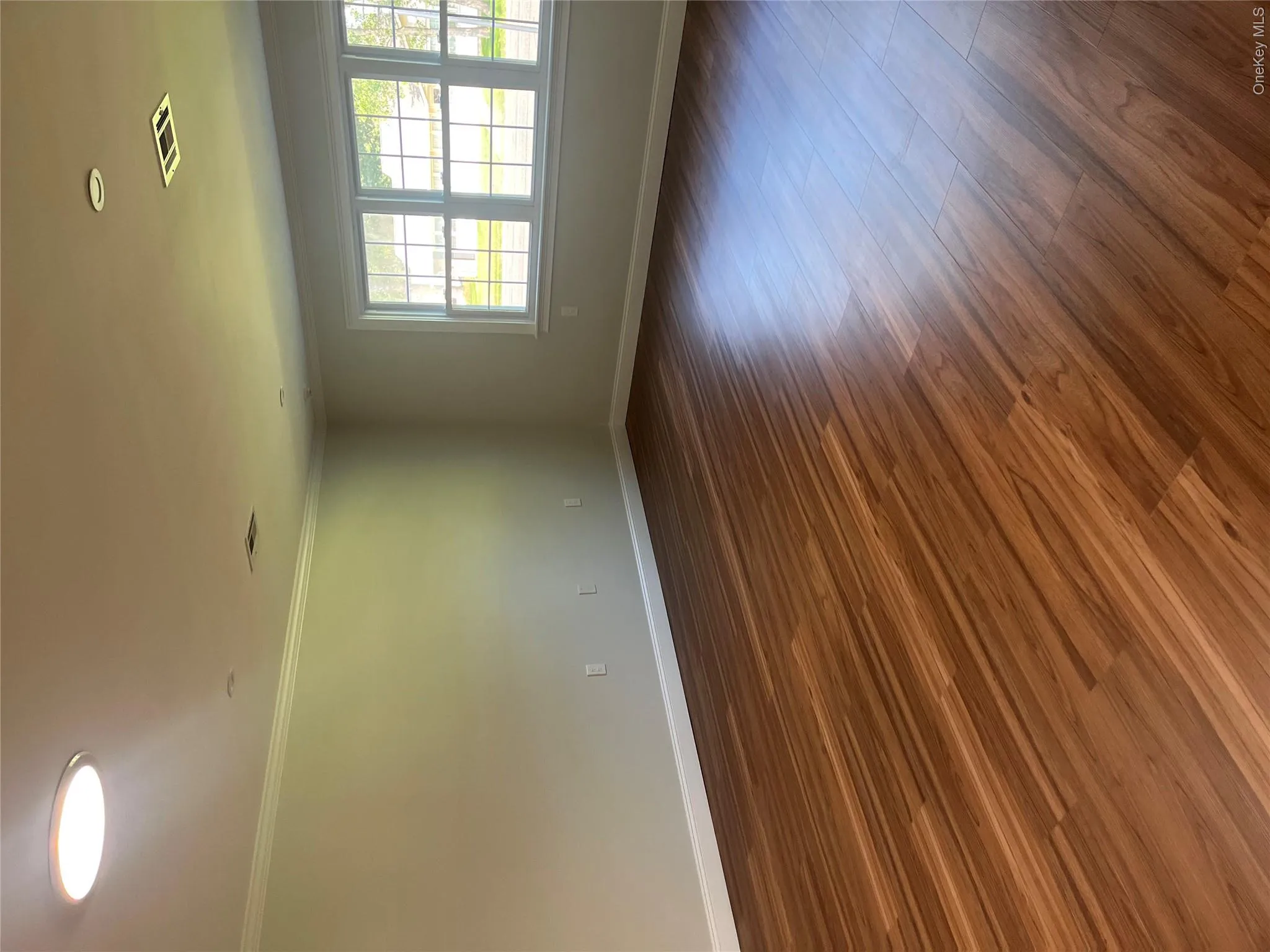 318 Woodbridge Drive, Brookhaven, NY, 2 Bedrooms Bedrooms, 5 Rooms Rooms,2 BathroomsBathrooms,Residential Lease,For Rent,Woodbridge,0,1019590 318 Woodbridge Drive, Brookhaven, NY, 2 Bedrooms Bedrooms, 5 Rooms Rooms,2 BathroomsBathrooms,Residential Lease,For Rent,Woodbridge,0,1019590
