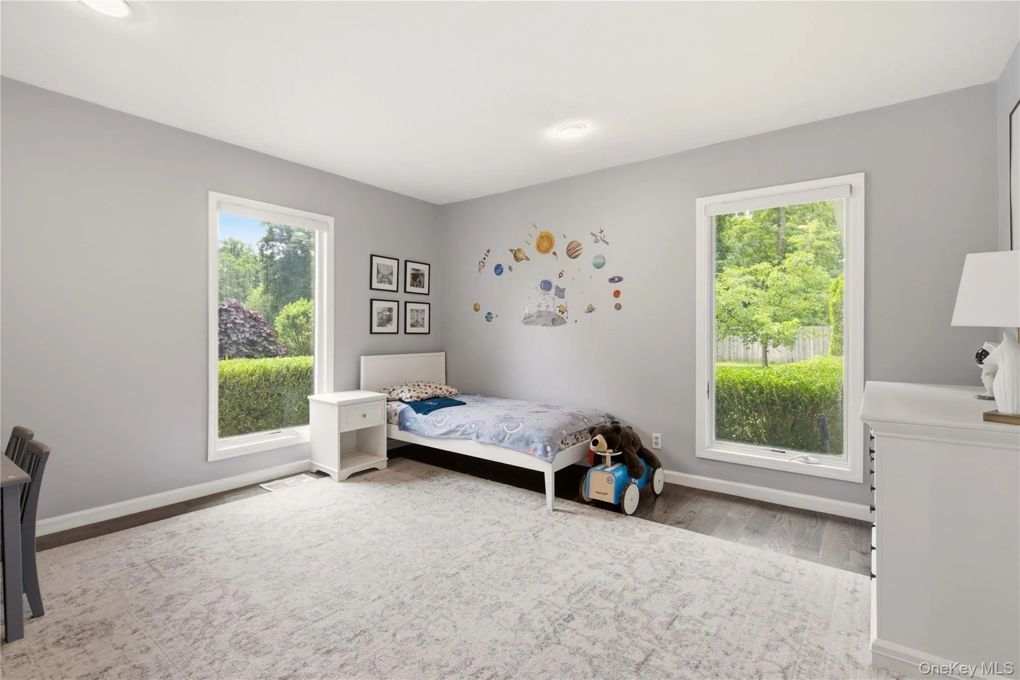 3 Engineers Road, North Hempstead, NY, 5 Bedrooms Bedrooms, 9 Rooms Rooms,3 BathroomsBathrooms,Residential,For Rent,Engineers,0,1019591 3 Engineers Road, North Hempstead, NY, 5 Bedrooms Bedrooms, 9 Rooms Rooms,3 BathroomsBathrooms,Residential,For Rent,Engineers,0,1019591