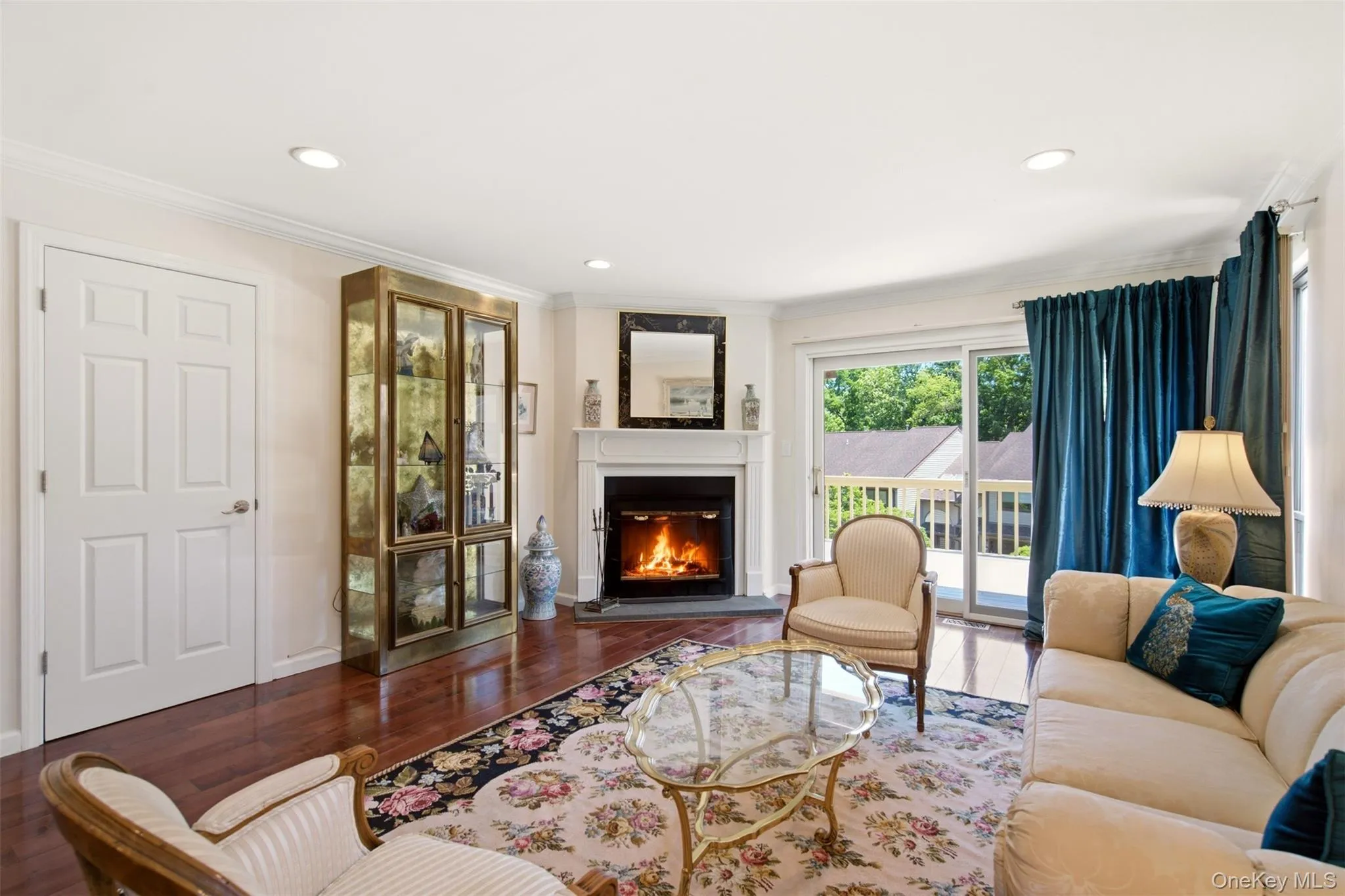 112 The Glen, Oyster Bay, NY, 3 Bedrooms Bedrooms, 7 Rooms Rooms,3 BathroomsBathrooms,Residential,For Rent,The Glen,0,1019592 112 The Glen, Oyster Bay, NY, 3 Bedrooms Bedrooms, 7 Rooms Rooms,3 BathroomsBathrooms,Residential,For Rent,The Glen,0,1019592