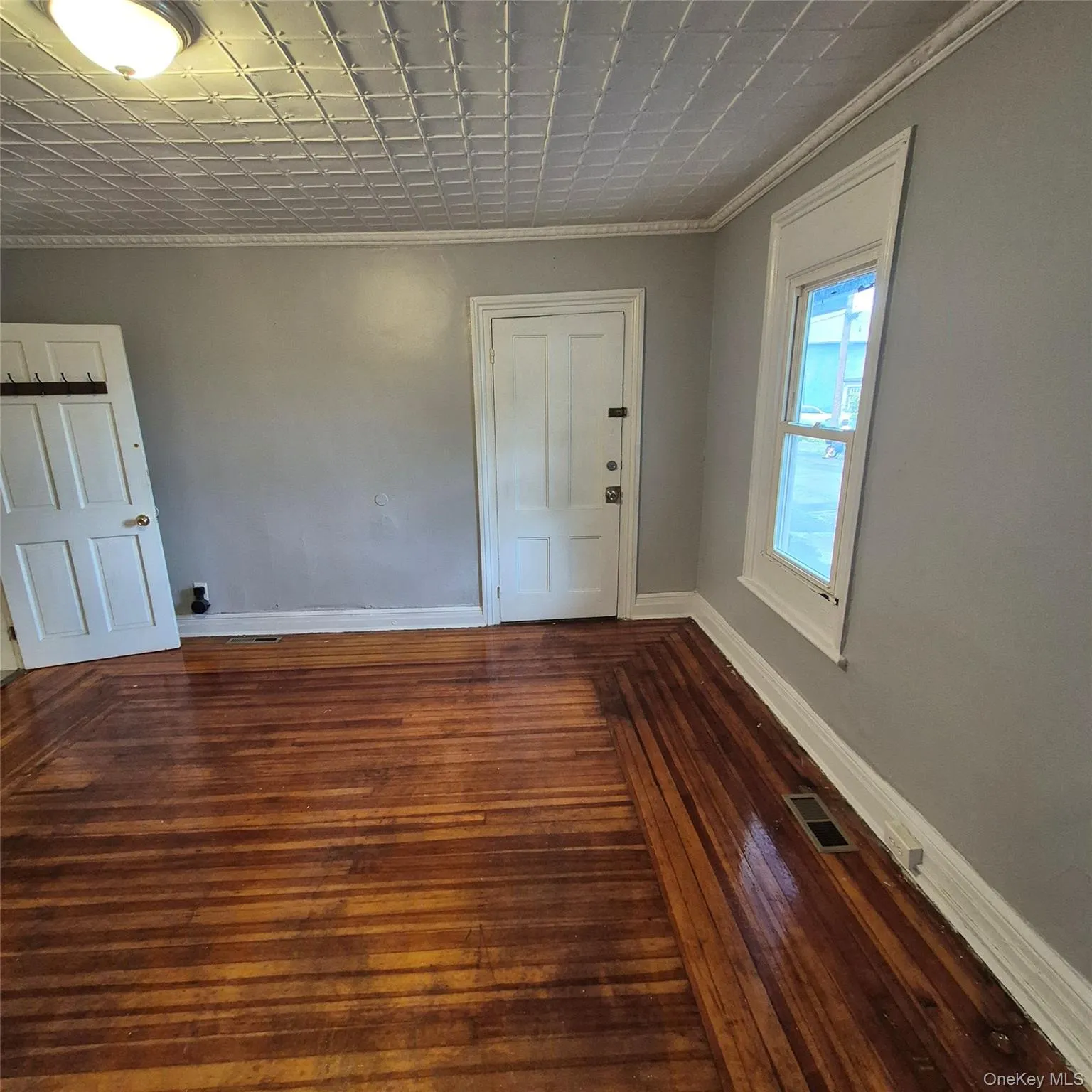 87 Pierpont Street, Kingston, NY, 2 Bedrooms Bedrooms, 5 Rooms Rooms,1 BathroomBathrooms,Residential Lease,For Rent,Pierpont,0,1019599 87 Pierpont Street, Kingston, NY, 2 Bedrooms Bedrooms, 5 Rooms Rooms,1 BathroomBathrooms,Residential Lease,For Rent,Pierpont,0,1019599