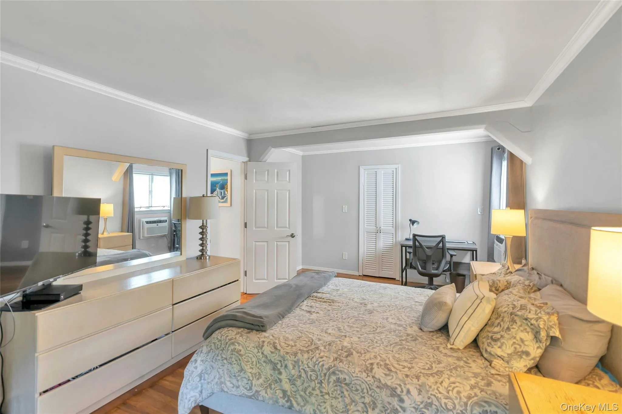 4 Dale Court, Islip, NY, 4 Bedrooms Bedrooms, 9 Rooms Rooms,2 BathroomsBathrooms,Residential,For Rent,Dale,0,1019600 4 Dale Court, Islip, NY, 4 Bedrooms Bedrooms, 9 Rooms Rooms,2 BathroomsBathrooms,Residential,For Rent,Dale,0,1019600
