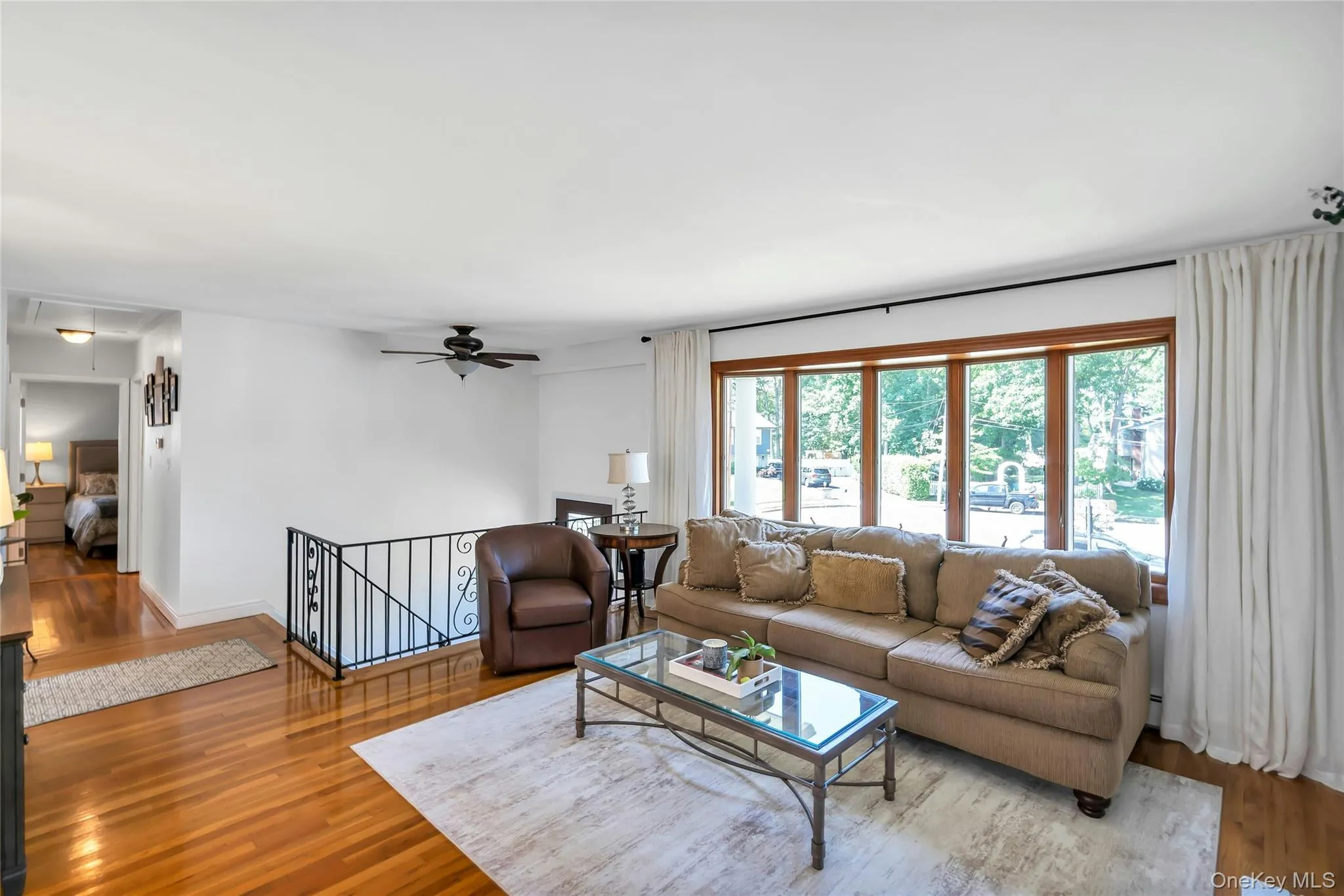 4 Dale Court, Islip, NY, 4 Bedrooms Bedrooms, 9 Rooms Rooms,2 BathroomsBathrooms,Residential,For Rent,Dale,0,1019600 4 Dale Court, Islip, NY, 4 Bedrooms Bedrooms, 9 Rooms Rooms,2 BathroomsBathrooms,Residential,For Rent,Dale,0,1019600