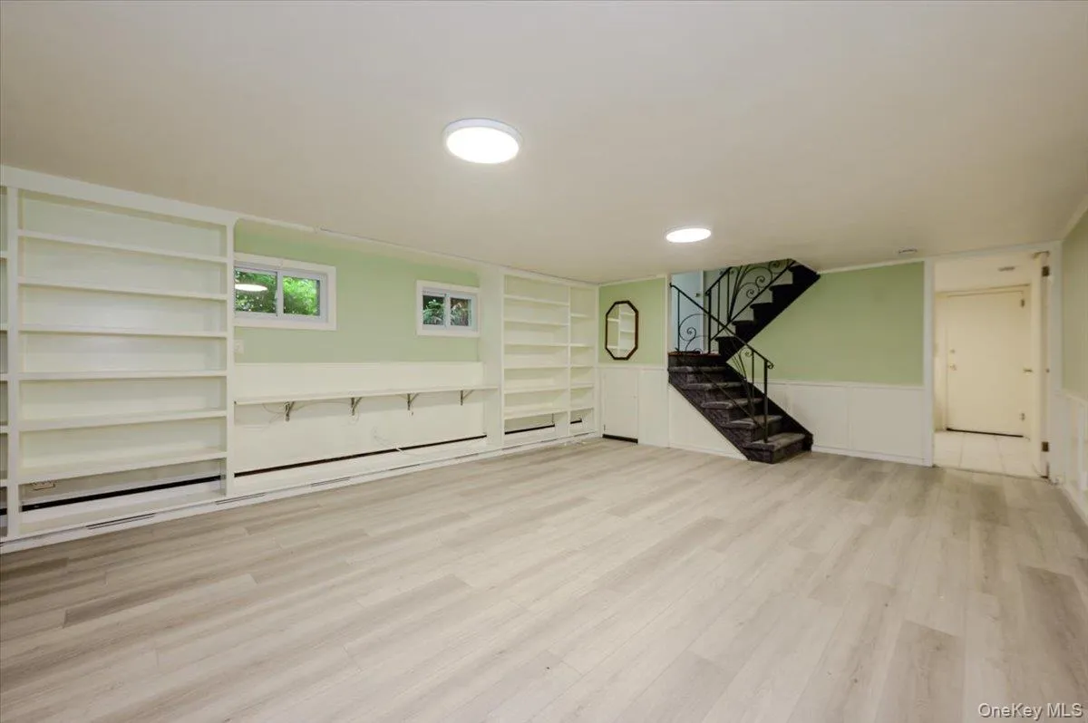 5 Avdon Lane, Huntington, NY, 4 Bedrooms Bedrooms, 8 Rooms Rooms,3 BathroomsBathrooms,Residential Lease,For Rent,Avdon,0,1019601 5 Avdon Lane, Huntington, NY, 4 Bedrooms Bedrooms, 8 Rooms Rooms,3 BathroomsBathrooms,Residential Lease,For Rent,Avdon,0,1019601