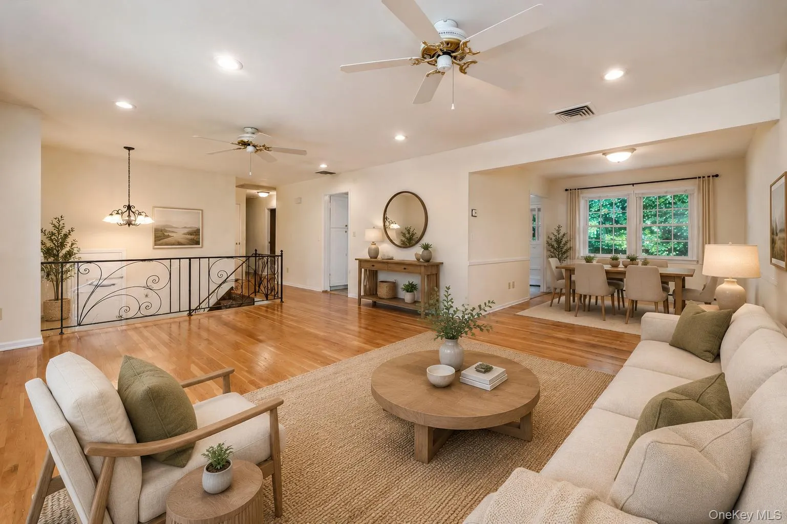 5 Avdon Lane, Huntington, NY, 4 Bedrooms Bedrooms, 8 Rooms Rooms,3 BathroomsBathrooms,Residential Lease,For Rent,Avdon,0,1019601 5 Avdon Lane, Huntington, NY, 4 Bedrooms Bedrooms, 8 Rooms Rooms,3 BathroomsBathrooms,Residential Lease,For Rent,Avdon,0,1019601