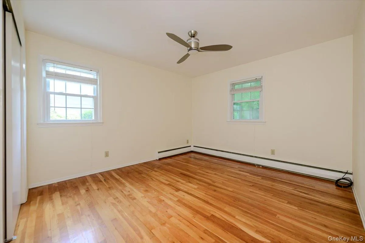 5 Avdon Lane, Huntington, NY, 4 Bedrooms Bedrooms, 8 Rooms Rooms,3 BathroomsBathrooms,Residential Lease,For Rent,Avdon,0,1019601 5 Avdon Lane, Huntington, NY, 4 Bedrooms Bedrooms, 8 Rooms Rooms,3 BathroomsBathrooms,Residential Lease,For Rent,Avdon,0,1019601