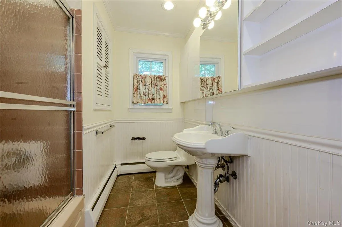 5 Avdon Lane, Huntington, NY, 4 Bedrooms Bedrooms, 8 Rooms Rooms,3 BathroomsBathrooms,Residential Lease,For Rent,Avdon,0,1019601 5 Avdon Lane, Huntington, NY, 4 Bedrooms Bedrooms, 8 Rooms Rooms,3 BathroomsBathrooms,Residential Lease,For Rent,Avdon,0,1019601