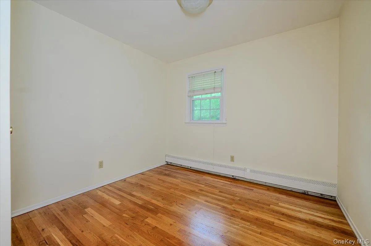 5 Avdon Lane, Huntington, NY, 4 Bedrooms Bedrooms, 8 Rooms Rooms,3 BathroomsBathrooms,Residential Lease,For Rent,Avdon,0,1019601 5 Avdon Lane, Huntington, NY, 4 Bedrooms Bedrooms, 8 Rooms Rooms,3 BathroomsBathrooms,Residential Lease,For Rent,Avdon,0,1019601