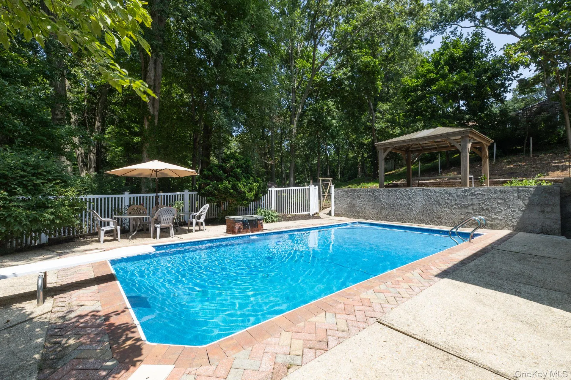 149 Cuba Hill Road, Huntington, NY, 4 Bedrooms Bedrooms, 8 Rooms Rooms,3 BathroomsBathrooms,Residential,For Rent,Cuba Hill,0,1019603 149 Cuba Hill Road, Huntington, NY, 4 Bedrooms Bedrooms, 8 Rooms Rooms,3 BathroomsBathrooms,Residential,For Rent,Cuba Hill,0,1019603