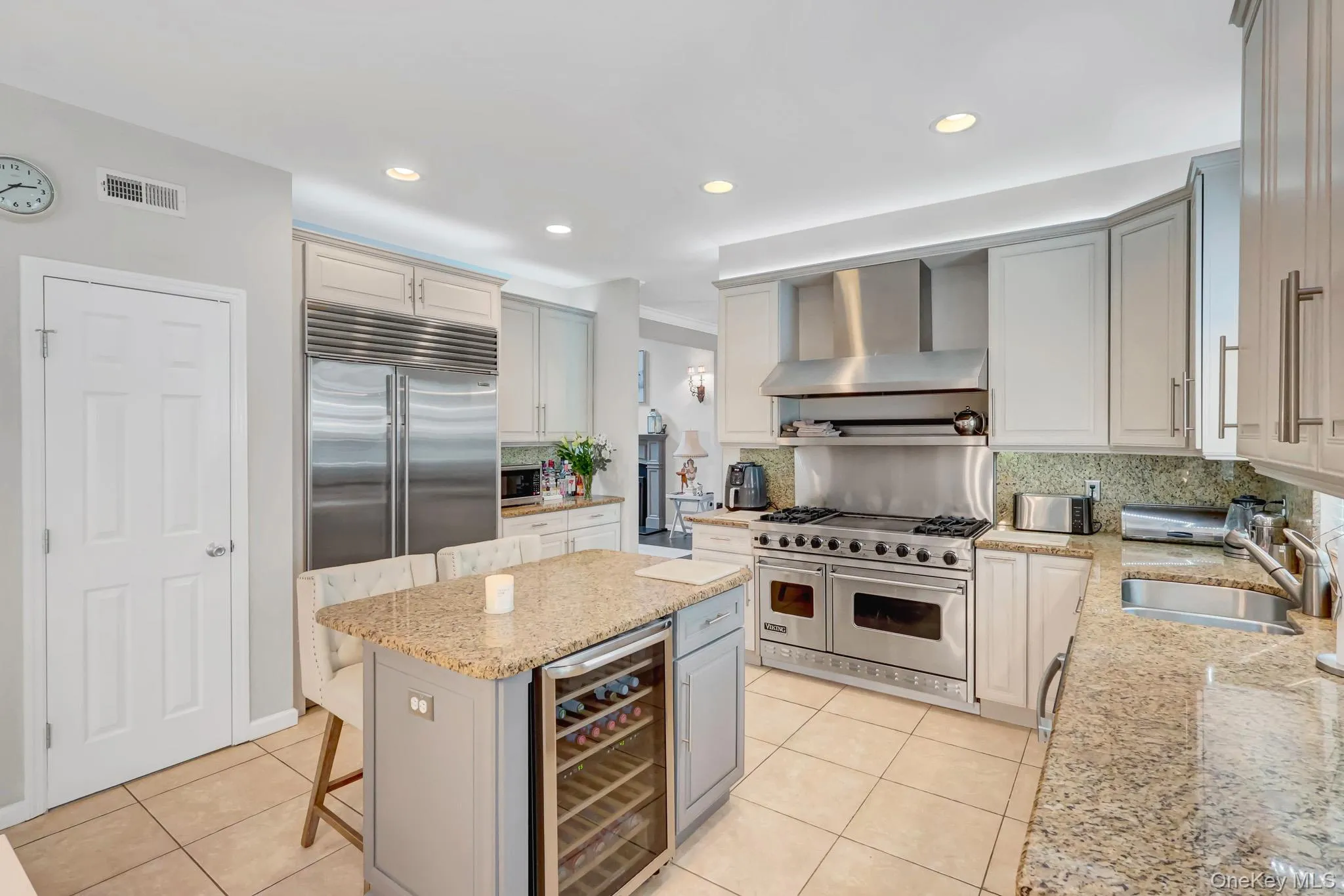116 Washington Avenue, Brookhaven, NY, 4 Bedrooms Bedrooms, 9 Rooms Rooms,3 BathroomsBathrooms,Residential,For Rent,Washington,0,1019606 116 Washington Avenue, Brookhaven, NY, 4 Bedrooms Bedrooms, 9 Rooms Rooms,3 BathroomsBathrooms,Residential,For Rent,Washington,0,1019606