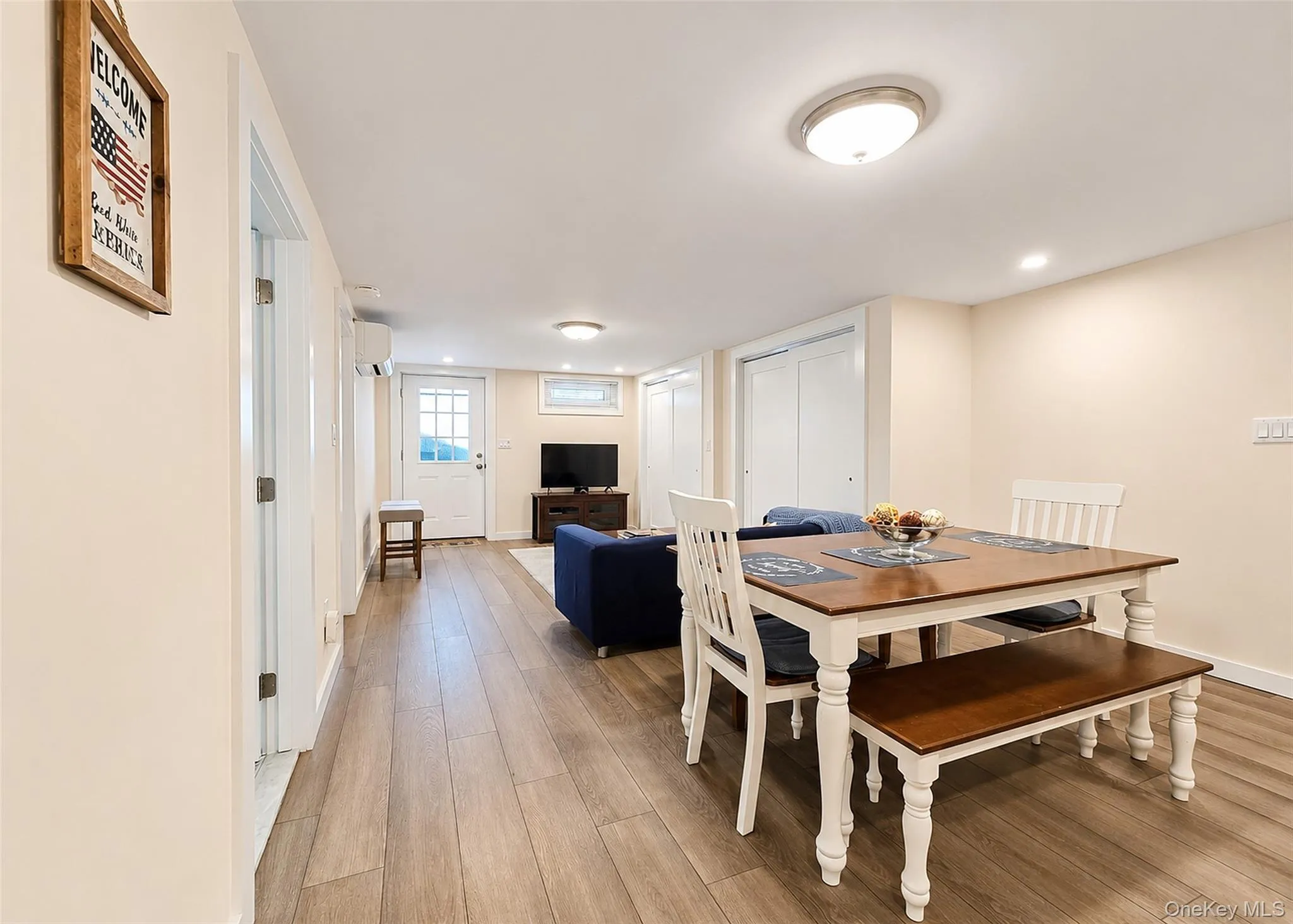 7 Talbot Lane, Smithtown, NY, 3 Bedrooms Bedrooms, 7 Rooms Rooms,2 BathroomsBathrooms,Residential,For Rent,Talbot,0,1019610 7 Talbot Lane, Smithtown, NY, 3 Bedrooms Bedrooms, 7 Rooms Rooms,2 BathroomsBathrooms,Residential,For Rent,Talbot,0,1019610