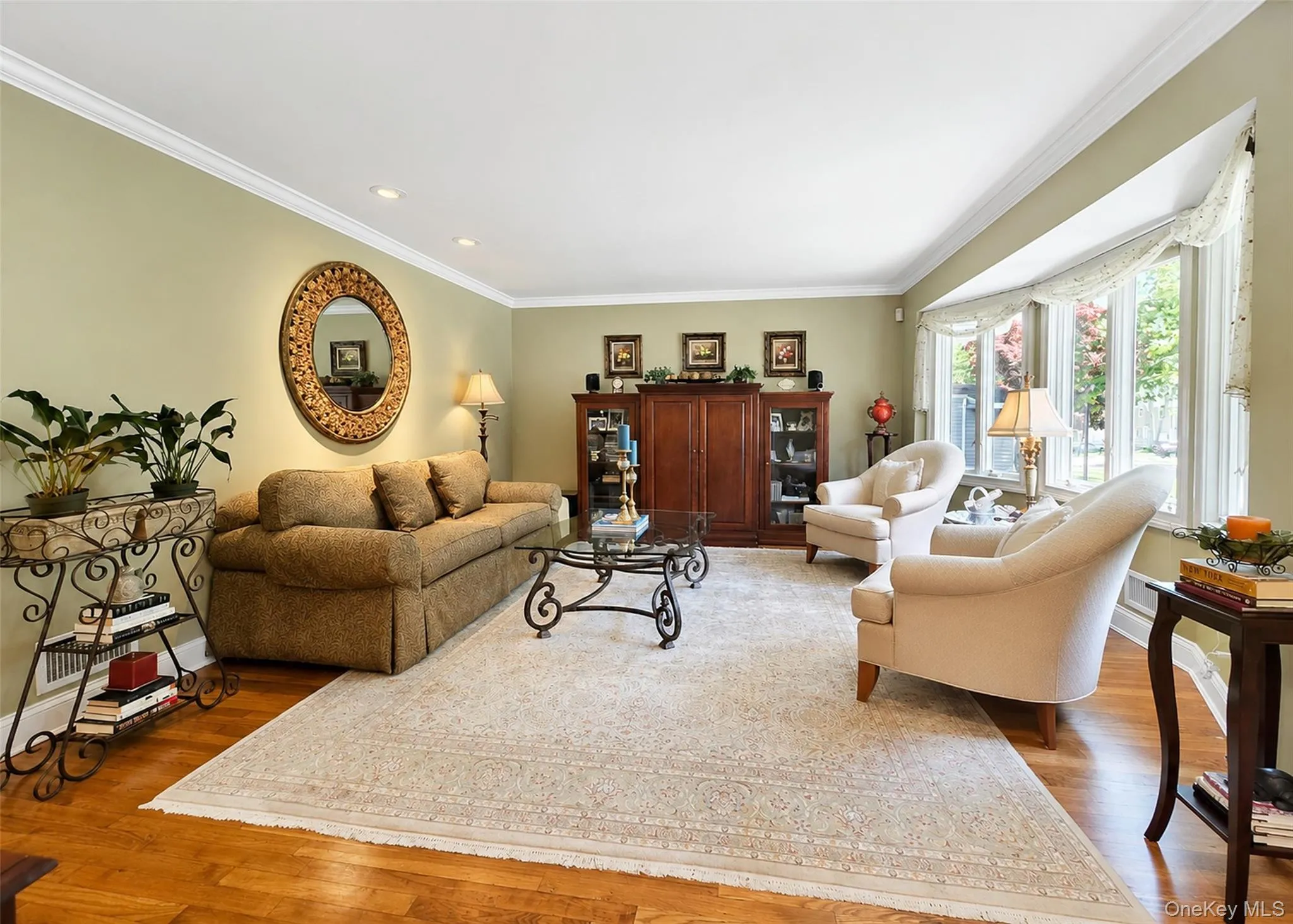 7 Talbot Lane, Smithtown, NY, 3 Bedrooms Bedrooms, 7 Rooms Rooms,2 BathroomsBathrooms,Residential,For Rent,Talbot,0,1019610 7 Talbot Lane, Smithtown, NY, 3 Bedrooms Bedrooms, 7 Rooms Rooms,2 BathroomsBathrooms,Residential,For Rent,Talbot,0,1019610