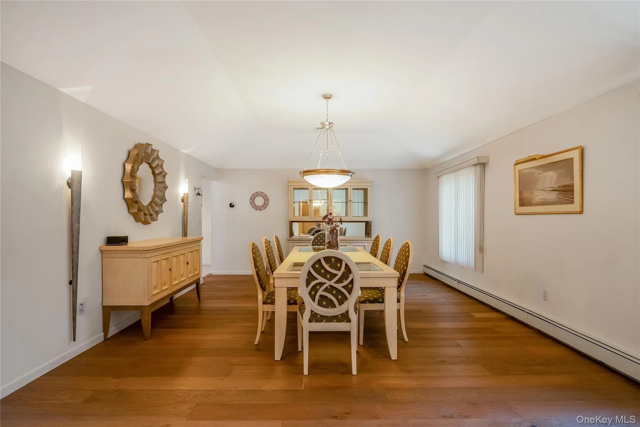6 Twilight Court, Huntington, NY, 5 Bedrooms Bedrooms, 12 Rooms Rooms,3 BathroomsBathrooms,Residential,For Rent,Twilight,0,1019611 6 Twilight Court, Huntington, NY, 5 Bedrooms Bedrooms, 12 Rooms Rooms,3 BathroomsBathrooms,Residential,For Rent,Twilight,0,1019611