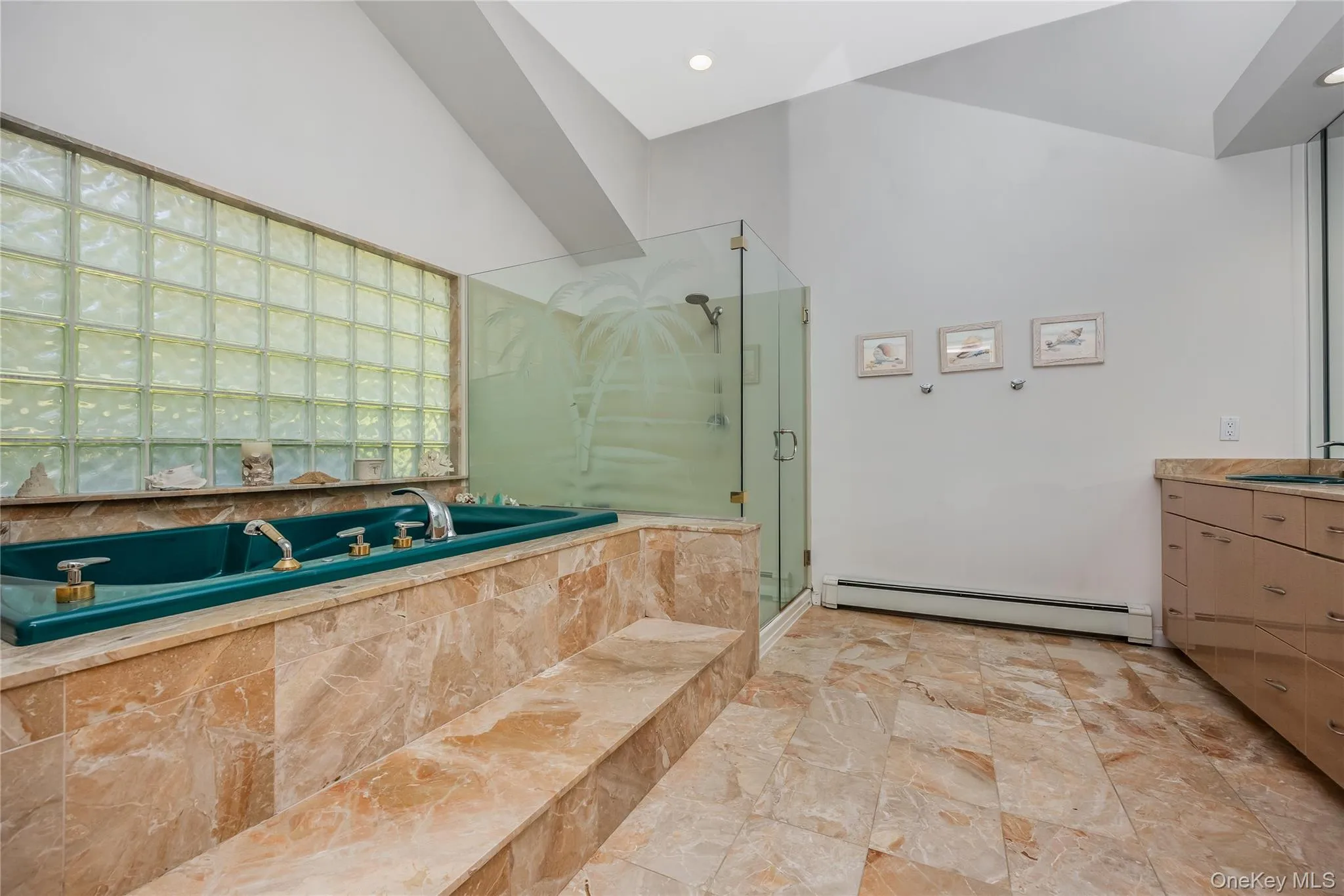 6 Twilight Court, Huntington, NY, 5 Bedrooms Bedrooms, 12 Rooms Rooms,3 BathroomsBathrooms,Residential,For Rent,Twilight,0,1019611 6 Twilight Court, Huntington, NY, 5 Bedrooms Bedrooms, 12 Rooms Rooms,3 BathroomsBathrooms,Residential,For Rent,Twilight,0,1019611