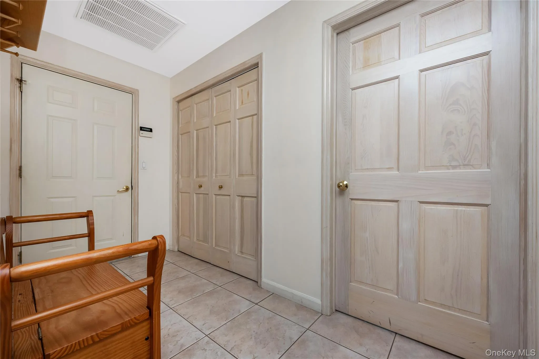 6 Twilight Court, Huntington, NY, 5 Bedrooms Bedrooms, 12 Rooms Rooms,3 BathroomsBathrooms,Residential,For Rent,Twilight,0,1019611 6 Twilight Court, Huntington, NY, 5 Bedrooms Bedrooms, 12 Rooms Rooms,3 BathroomsBathrooms,Residential,For Rent,Twilight,0,1019611