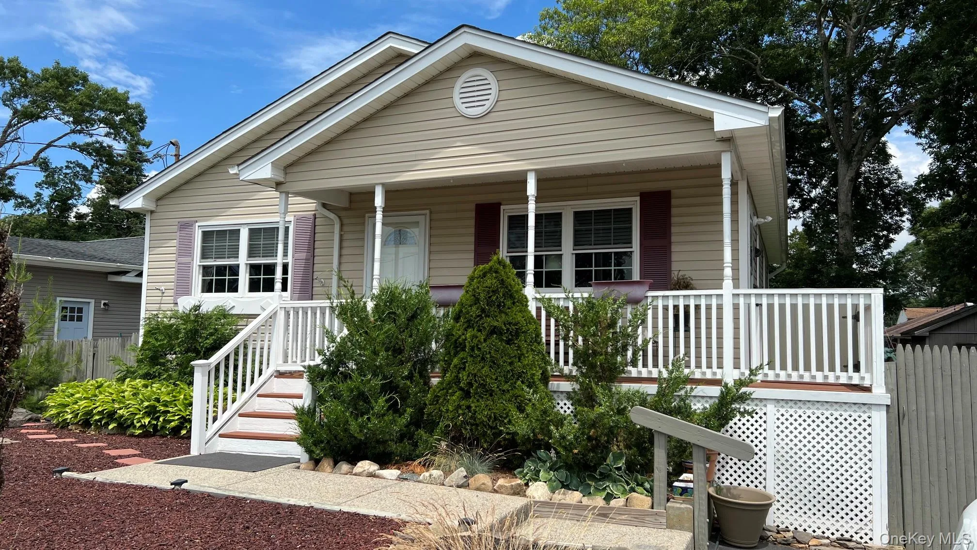 89 Rugby Drive, Brookhaven, NY, 3 Bedrooms Bedrooms, 5 Rooms Rooms,1 BathroomBathrooms,Residential,For Rent,Rugby,0,1019612 89 Rugby Drive, Brookhaven, NY, 3 Bedrooms Bedrooms, 5 Rooms Rooms,1 BathroomBathrooms,Residential,For Rent,Rugby,0,1019612