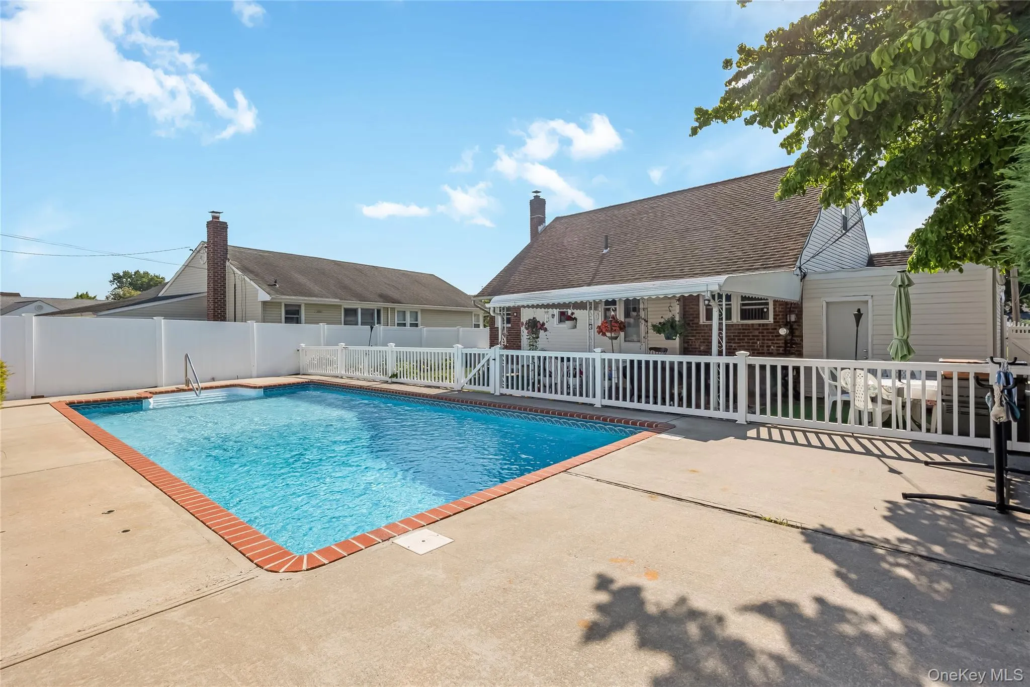 23 Scholl Drive, Oyster Bay, NY, 4 Bedrooms Bedrooms, 7 Rooms Rooms,1 BathroomBathrooms,Residential,For Rent,Scholl,0,1019615 23 Scholl Drive, Oyster Bay, NY, 4 Bedrooms Bedrooms, 7 Rooms Rooms,1 BathroomBathrooms,Residential,For Rent,Scholl,0,1019615