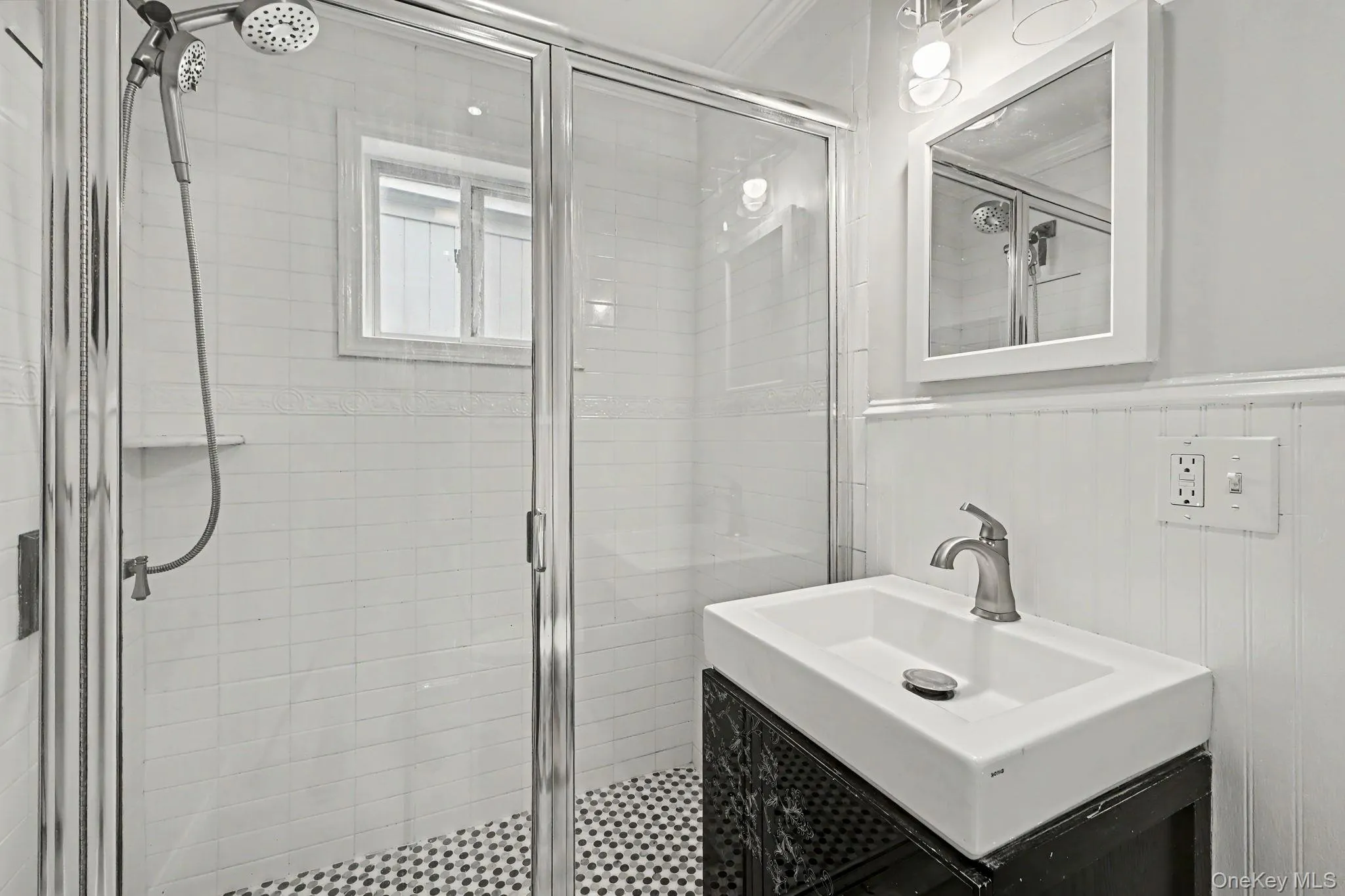4R Highview Avenue, Greenwich, CT, 1 Bedroom Bedrooms, 5 Rooms Rooms,1 BathroomBathrooms,Residential Lease,For Rent,Highview,0,1019618 4R Highview Avenue, Greenwich, CT, 1 Bedroom Bedrooms, 5 Rooms Rooms,1 BathroomBathrooms,Residential Lease,For Rent,Highview,0,1019618