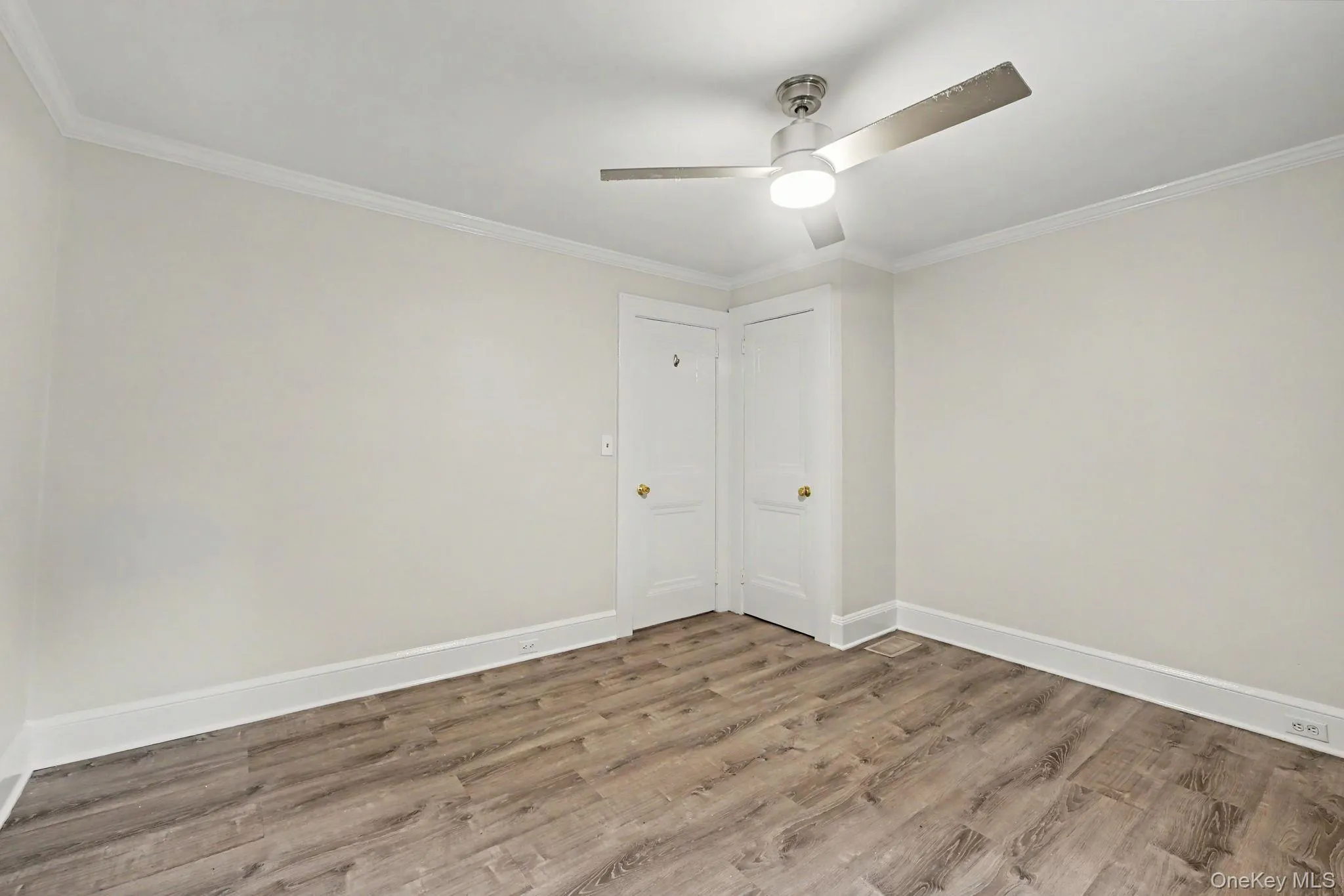 4R Highview Avenue, Greenwich, CT, 1 Bedroom Bedrooms, 5 Rooms Rooms,1 BathroomBathrooms,Residential Lease,For Rent,Highview,0,1019618 4R Highview Avenue, Greenwich, CT, 1 Bedroom Bedrooms, 5 Rooms Rooms,1 BathroomBathrooms,Residential Lease,For Rent,Highview,0,1019618