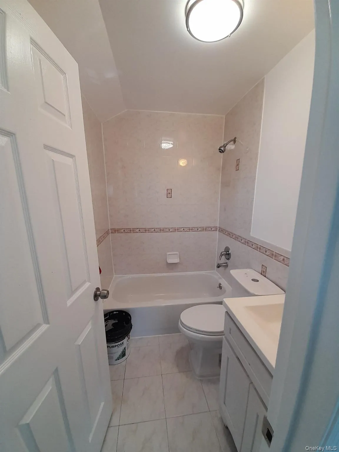 176-34 133rd Avenue, New York, NY, 4 Bedrooms Bedrooms, 8 Rooms Rooms,2 BathroomsBathrooms,Residential Lease,For Rent,133rd,0,1019619 176-34 133rd Avenue, New York, NY, 4 Bedrooms Bedrooms, 8 Rooms Rooms,2 BathroomsBathrooms,Residential Lease,For Rent,133rd,0,1019619