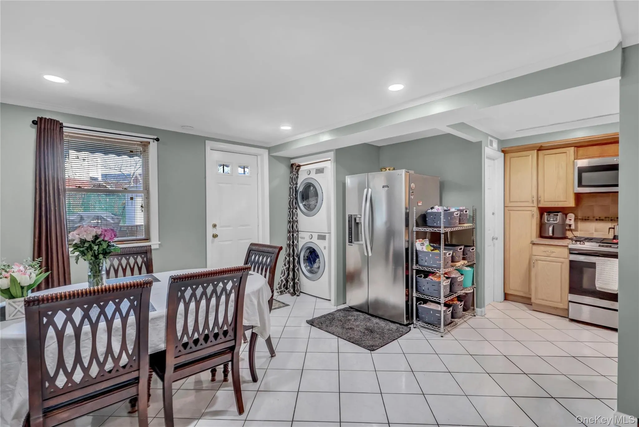 133-11 Peconic Street, New York, NY, 3 Bedrooms Bedrooms, 7 Rooms Rooms,2 BathroomsBathrooms,Residential,For Rent,Peconic,0,1019622 133-11 Peconic Street, New York, NY, 3 Bedrooms Bedrooms, 7 Rooms Rooms,2 BathroomsBathrooms,Residential,For Rent,Peconic,0,1019622