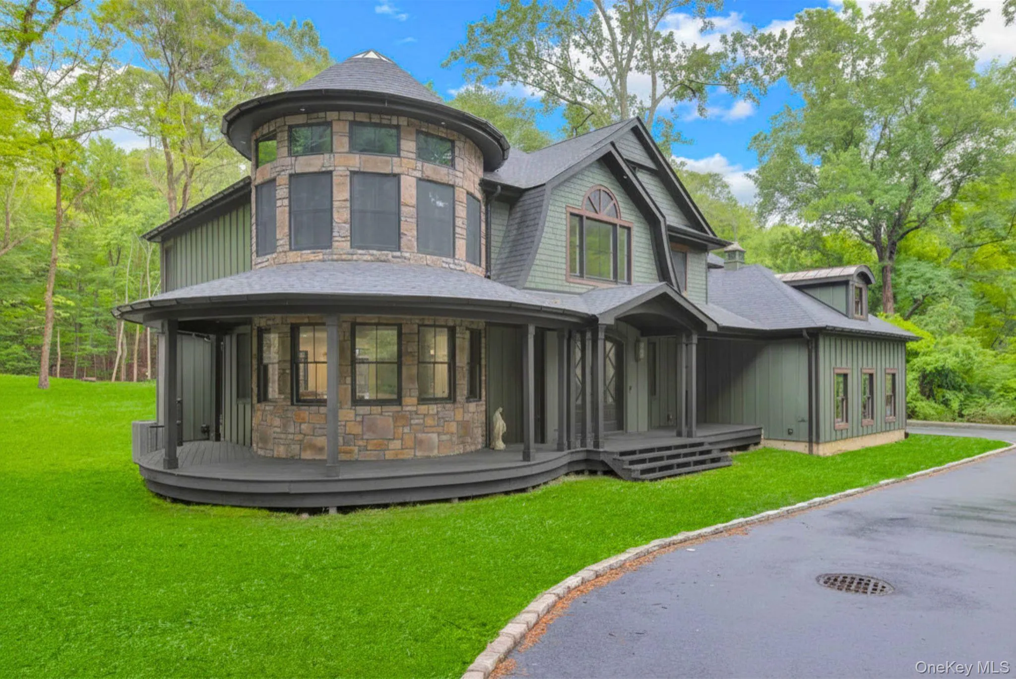 301 Old Mill Road, Smithtown, NY, 6 Bedrooms Bedrooms, 10 Rooms Rooms,4 BathroomsBathrooms,Residential,For Rent,Old Mill,0,1019623 301 Old Mill Road, Smithtown, NY, 6 Bedrooms Bedrooms, 10 Rooms Rooms,4 BathroomsBathrooms,Residential,For Rent,Old Mill,0,1019623