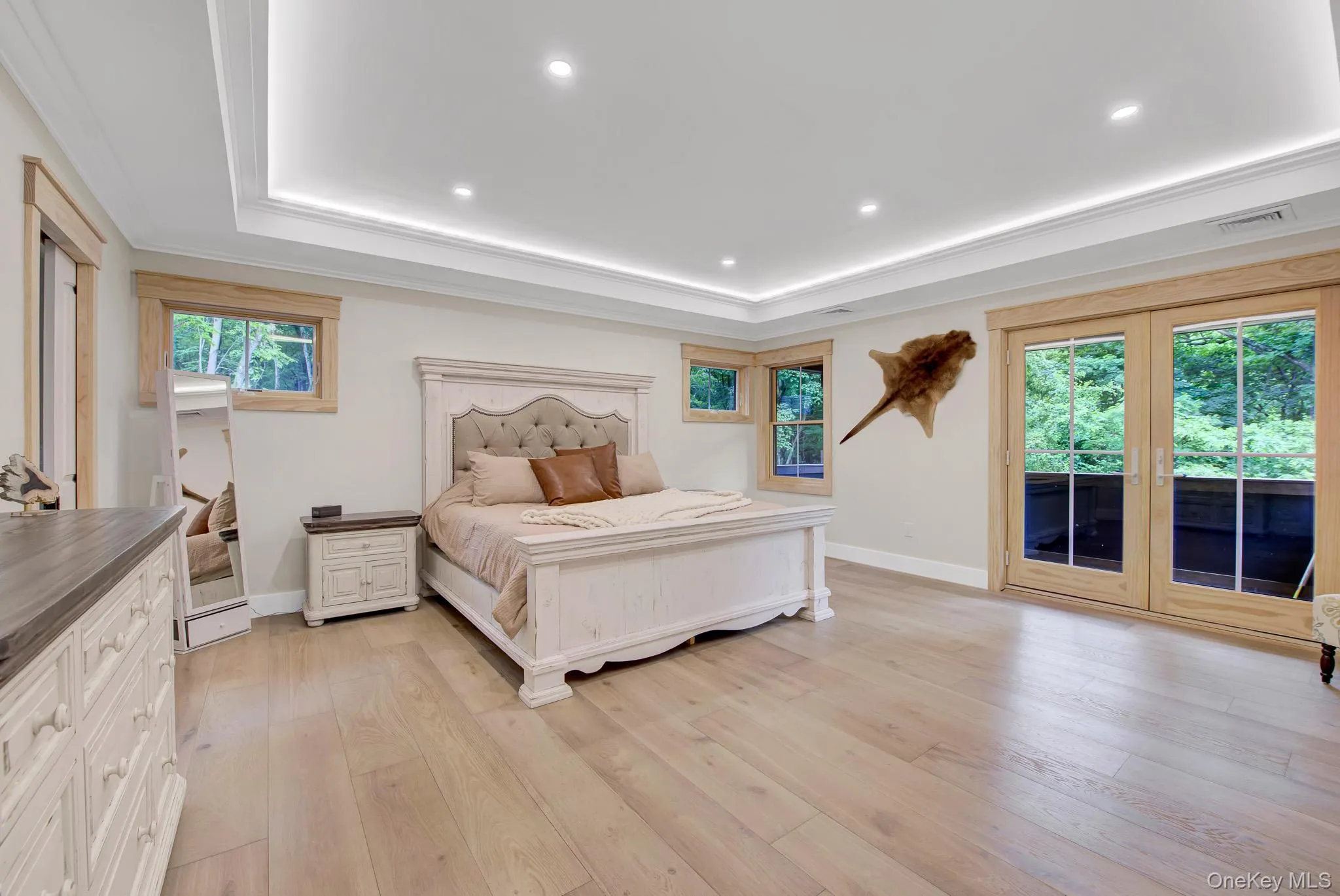 301 Old Mill Road, Smithtown, NY, 6 Bedrooms Bedrooms, 10 Rooms Rooms,4 BathroomsBathrooms,Residential,For Rent,Old Mill,0,1019623 301 Old Mill Road, Smithtown, NY, 6 Bedrooms Bedrooms, 10 Rooms Rooms,4 BathroomsBathrooms,Residential,For Rent,Old Mill,0,1019623