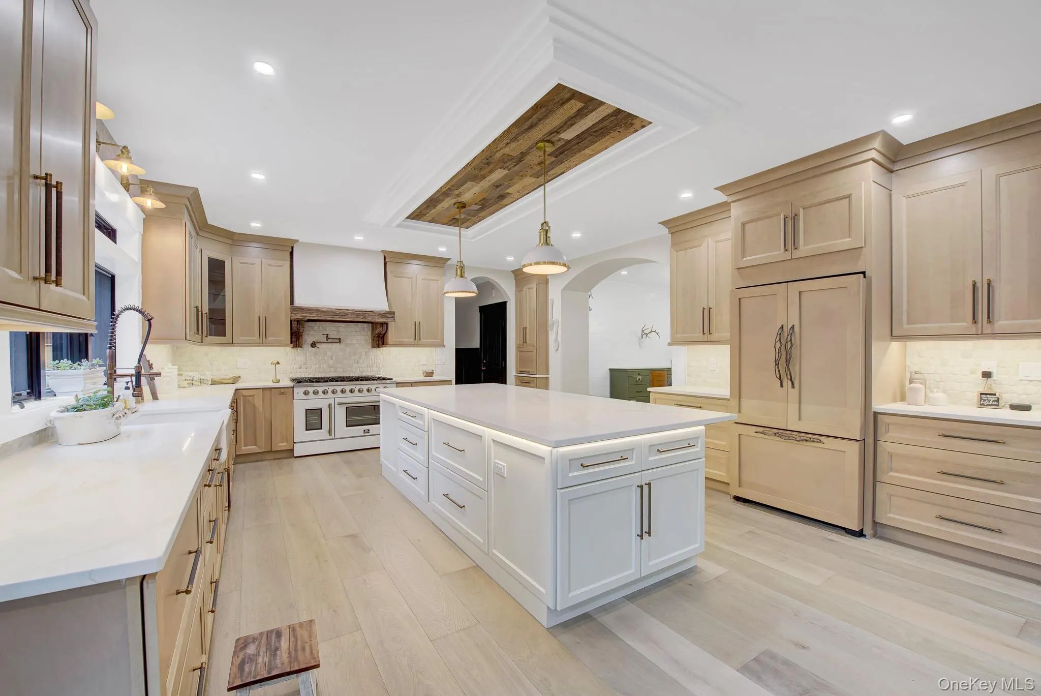 301 Old Mill Road, Smithtown, NY, 6 Bedrooms Bedrooms, 10 Rooms Rooms,4 BathroomsBathrooms,Residential,For Rent,Old Mill,0,1019623 301 Old Mill Road, Smithtown, NY, 6 Bedrooms Bedrooms, 10 Rooms Rooms,4 BathroomsBathrooms,Residential,For Rent,Old Mill,0,1019623