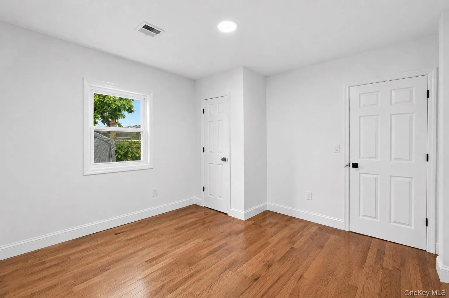 606 Catskill Avenue, Babylon, NY, 3 Bedrooms Bedrooms, 7 Rooms Rooms,1 BathroomBathrooms,Residential,For Rent,Catskill,0,1019632 606 Catskill Avenue, Babylon, NY, 3 Bedrooms Bedrooms, 7 Rooms Rooms,1 BathroomBathrooms,Residential,For Rent,Catskill,0,1019632