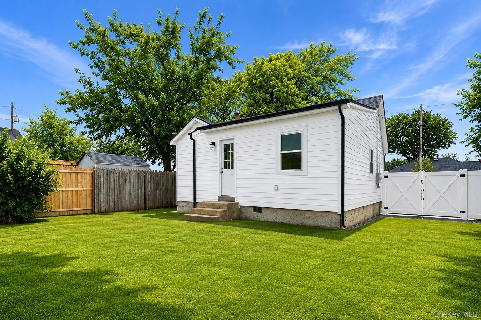606 Catskill Avenue, Babylon, NY, 3 Bedrooms Bedrooms, 7 Rooms Rooms,1 BathroomBathrooms,Residential,For Rent,Catskill,0,1019632 606 Catskill Avenue, Babylon, NY, 3 Bedrooms Bedrooms, 7 Rooms Rooms,1 BathroomBathrooms,Residential,For Rent,Catskill,0,1019632