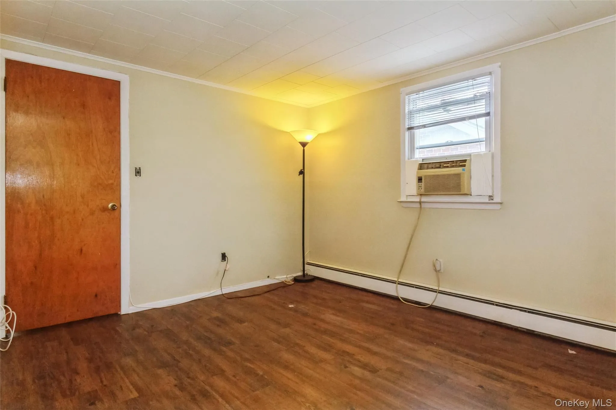 5 Cambridge Street, Hempstead, NY, 4 Bedrooms Bedrooms, 7 Rooms Rooms,2 BathroomsBathrooms,Residential,For Rent,Cambridge,0,1019634 5 Cambridge Street, Hempstead, NY, 4 Bedrooms Bedrooms, 7 Rooms Rooms,2 BathroomsBathrooms,Residential,For Rent,Cambridge,0,1019634