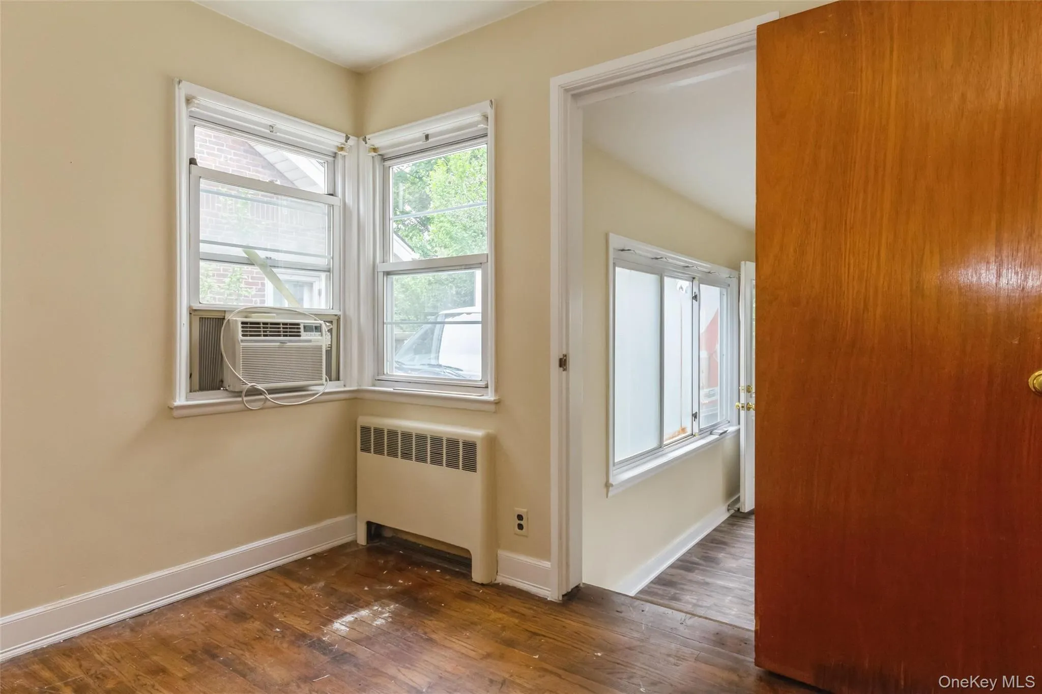 5 Cambridge Street, Hempstead, NY, 4 Bedrooms Bedrooms, 7 Rooms Rooms,2 BathroomsBathrooms,Residential,For Rent,Cambridge,0,1019634 5 Cambridge Street, Hempstead, NY, 4 Bedrooms Bedrooms, 7 Rooms Rooms,2 BathroomsBathrooms,Residential,For Rent,Cambridge,0,1019634