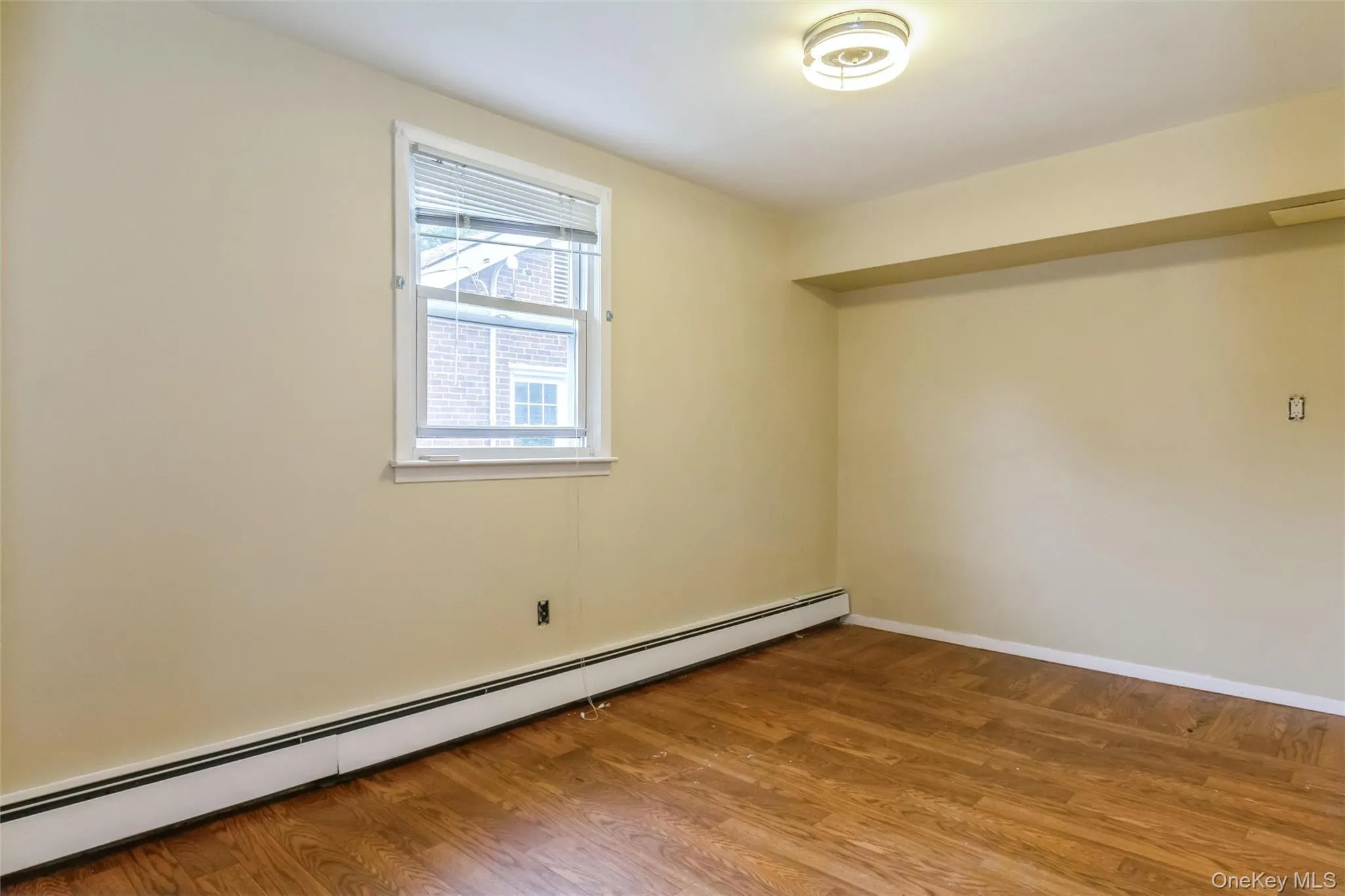 5 Cambridge Street, Hempstead, NY, 4 Bedrooms Bedrooms, 7 Rooms Rooms,2 BathroomsBathrooms,Residential,For Rent,Cambridge,0,1019634 5 Cambridge Street, Hempstead, NY, 4 Bedrooms Bedrooms, 7 Rooms Rooms,2 BathroomsBathrooms,Residential,For Rent,Cambridge,0,1019634
