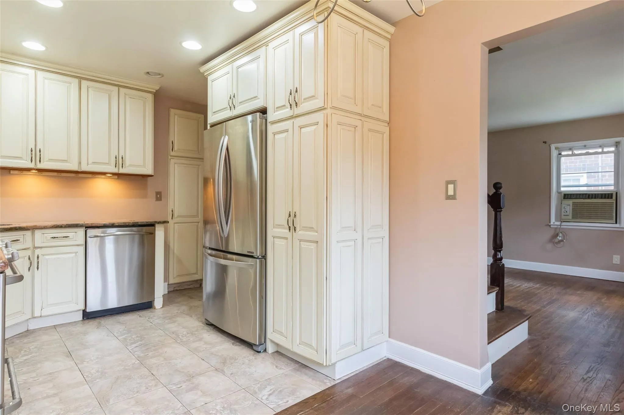 5 Cambridge Street, Hempstead, NY, 4 Bedrooms Bedrooms, 7 Rooms Rooms,2 BathroomsBathrooms,Residential,For Rent,Cambridge,0,1019634 5 Cambridge Street, Hempstead, NY, 4 Bedrooms Bedrooms, 7 Rooms Rooms,2 BathroomsBathrooms,Residential,For Rent,Cambridge,0,1019634