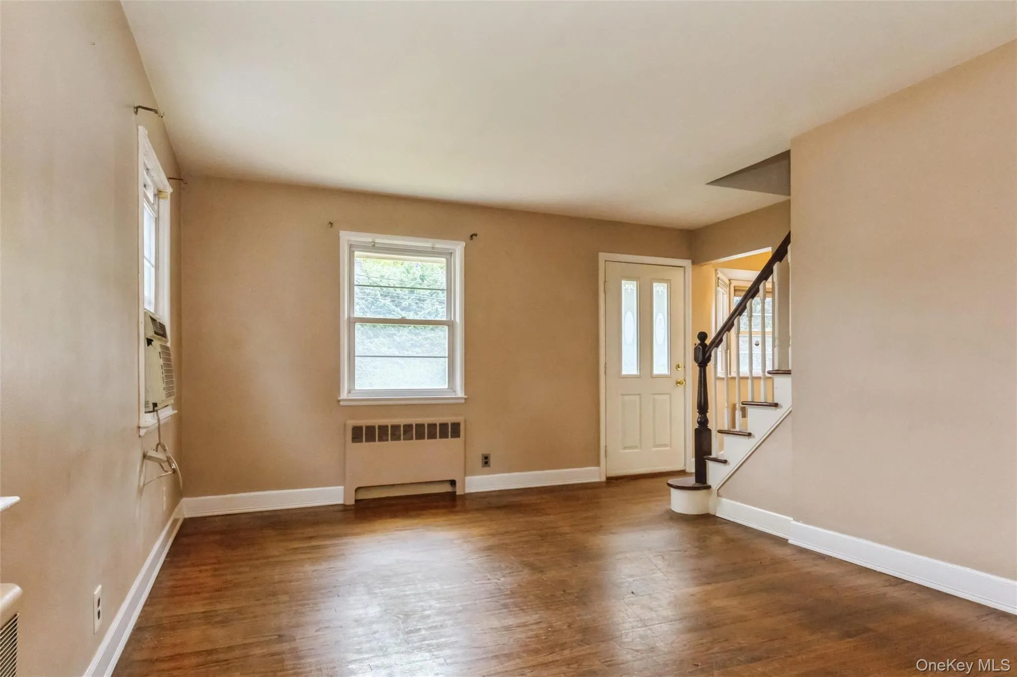 5 Cambridge Street, Hempstead, NY, 4 Bedrooms Bedrooms, 7 Rooms Rooms,2 BathroomsBathrooms,Residential,For Rent,Cambridge,0,1019634 5 Cambridge Street, Hempstead, NY, 4 Bedrooms Bedrooms, 7 Rooms Rooms,2 BathroomsBathrooms,Residential,For Rent,Cambridge,0,1019634