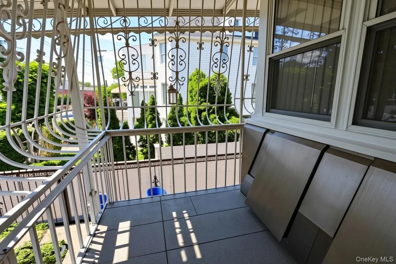 4108 Wilder Avenue, New York, NY, 2 Bedrooms Bedrooms, 5 Rooms Rooms,1 BathroomBathrooms,Residential,For Rent,Wilder,0,1019640 4108 Wilder Avenue, New York, NY, 2 Bedrooms Bedrooms, 5 Rooms Rooms,1 BathroomBathrooms,Residential,For Rent,Wilder,0,1019640