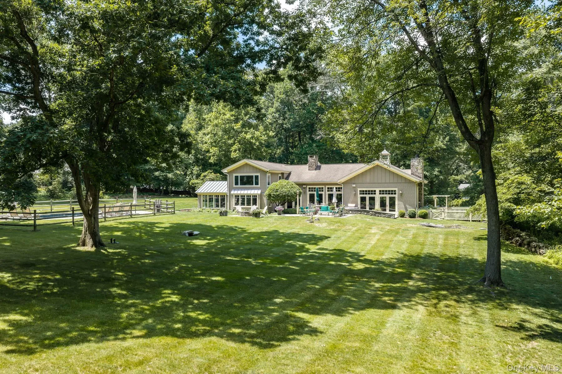 28 Bayberry Lane, Bedford, NY, 4 Bedrooms Bedrooms, 8 Rooms Rooms,3 BathroomsBathrooms,Residential,For Rent,Bayberry,0,1019643 28 Bayberry Lane, Bedford, NY, 4 Bedrooms Bedrooms, 8 Rooms Rooms,3 BathroomsBathrooms,Residential,For Rent,Bayberry,0,1019643