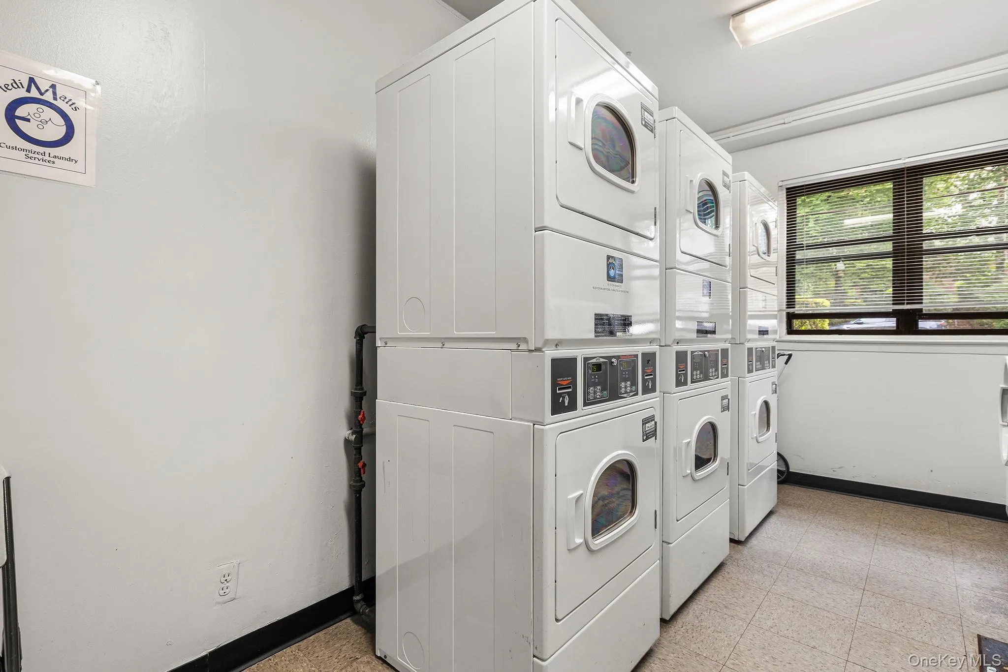 2241 Palmer Avenue, New Rochelle, NY, 2 Bedrooms Bedrooms, 5 Rooms Rooms,2 BathroomsBathrooms,Residential,For Rent,Palmer,0,1019646 2241 Palmer Avenue, New Rochelle, NY, 2 Bedrooms Bedrooms, 5 Rooms Rooms,2 BathroomsBathrooms,Residential,For Rent,Palmer,0,1019646