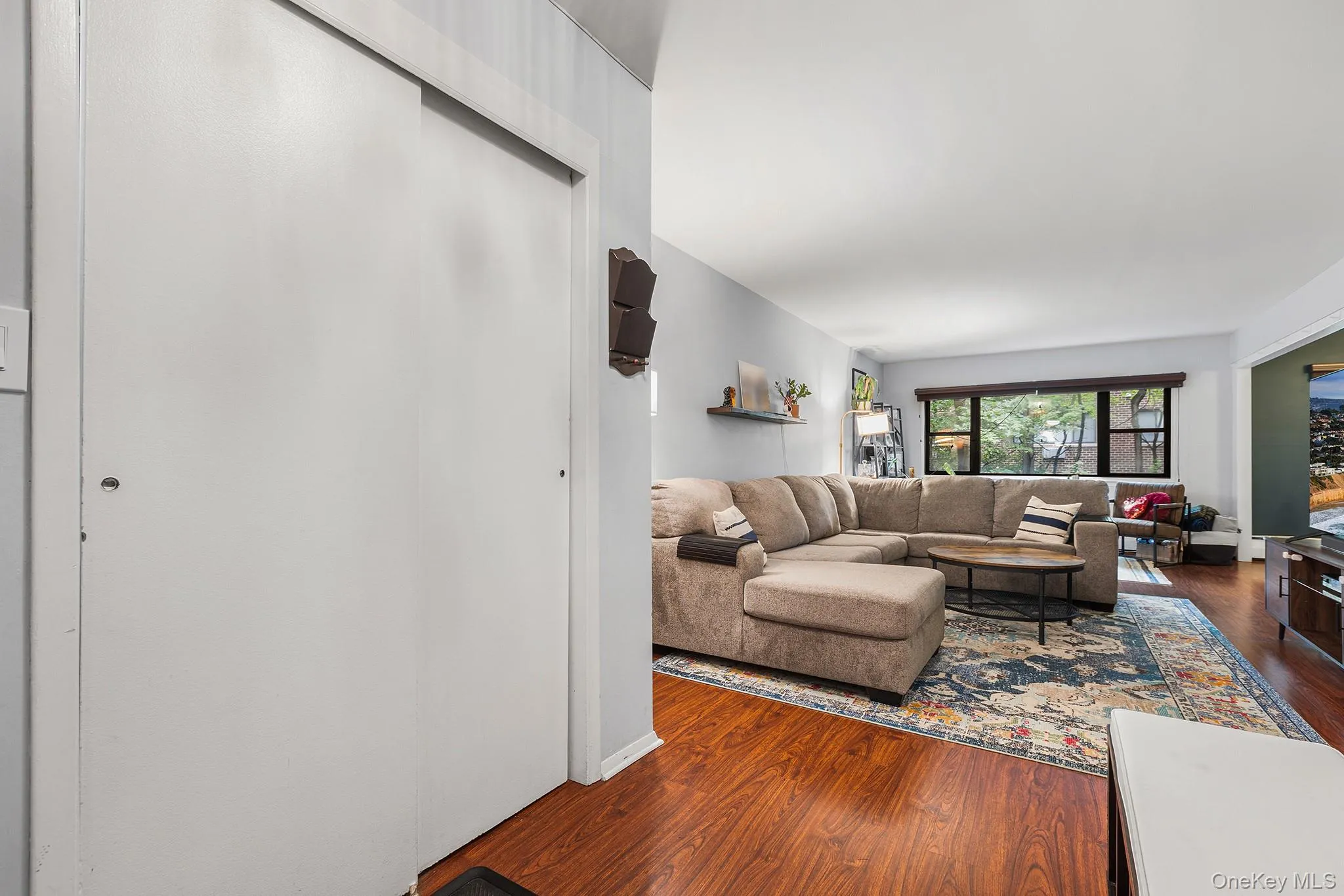 2241 Palmer Avenue, New Rochelle, NY, 2 Bedrooms Bedrooms, 5 Rooms Rooms,2 BathroomsBathrooms,Residential,For Rent,Palmer,0,1019646 2241 Palmer Avenue, New Rochelle, NY, 2 Bedrooms Bedrooms, 5 Rooms Rooms,2 BathroomsBathrooms,Residential,For Rent,Palmer,0,1019646