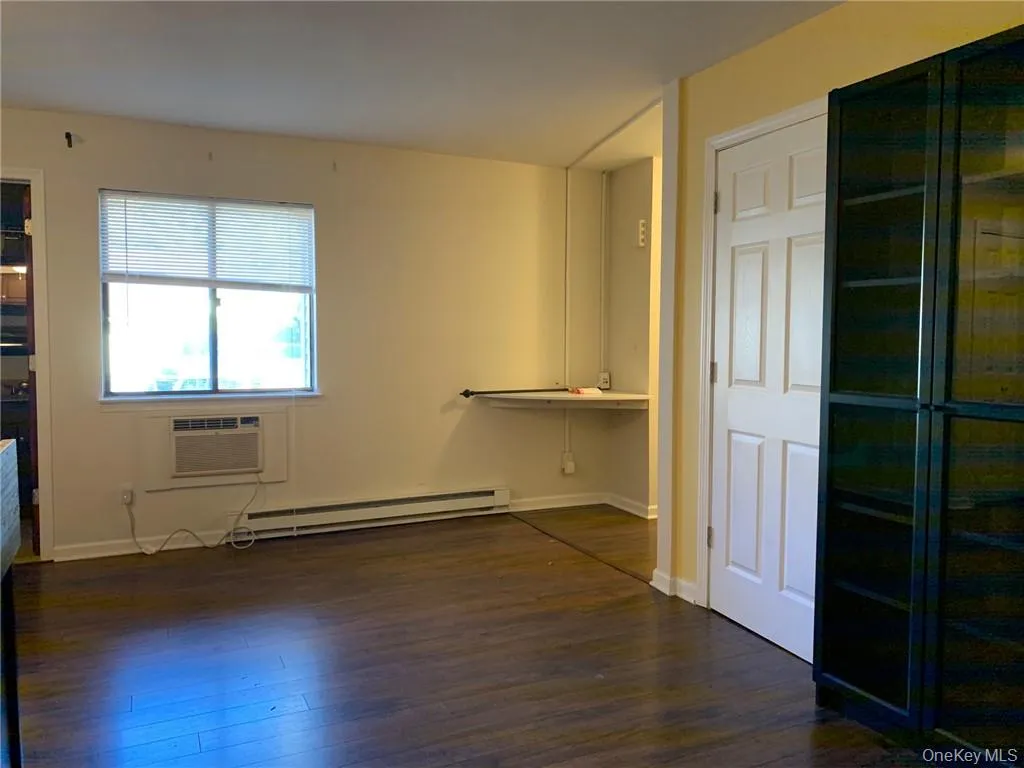 48 Bittersweet Lane, Lewisboro, NY, 1 Room Rooms,1 BathroomBathrooms,Residential Lease,For Rent,Bittersweet,0,1019647 48 Bittersweet Lane, Lewisboro, NY, 1 Room Rooms,1 BathroomBathrooms,Residential Lease,For Rent,Bittersweet,0,1019647