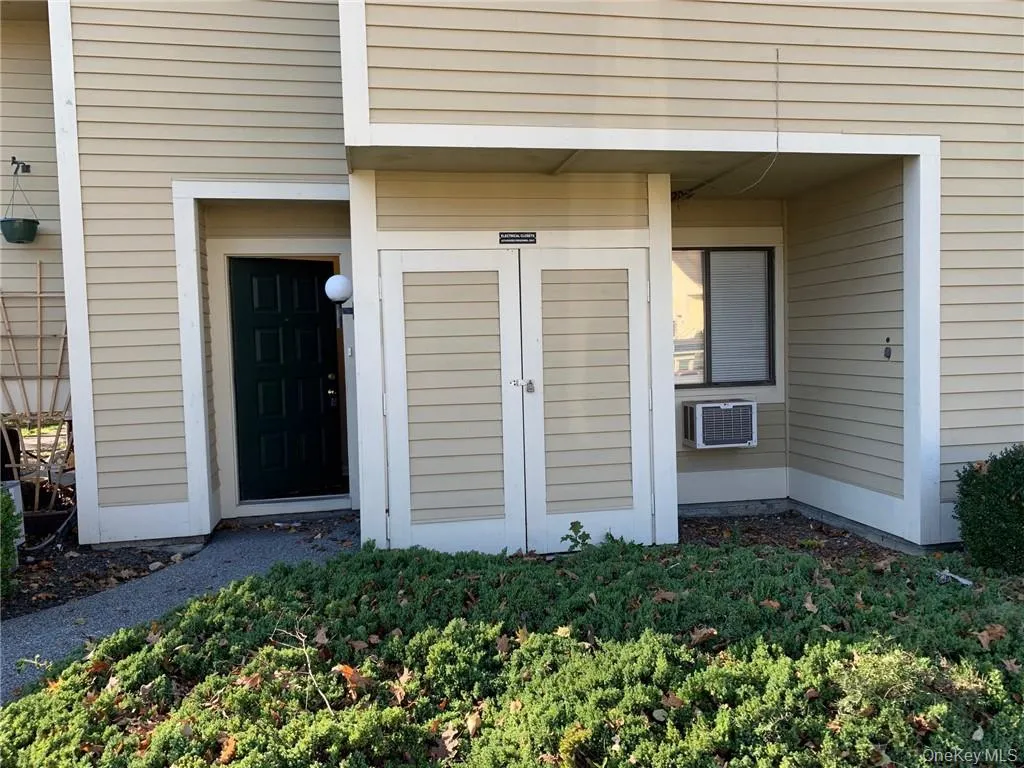 48 Bittersweet Lane, Lewisboro, NY, 1 Room Rooms,1 BathroomBathrooms,Residential Lease,For Rent,Bittersweet,0,1019647 48 Bittersweet Lane, Lewisboro, NY, 1 Room Rooms,1 BathroomBathrooms,Residential Lease,For Rent,Bittersweet,0,1019647