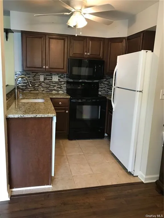 48 Bittersweet Lane, Lewisboro, NY, 1 Room Rooms,1 BathroomBathrooms,Residential Lease,For Rent,Bittersweet,0,1019647 48 Bittersweet Lane, Lewisboro, NY, 1 Room Rooms,1 BathroomBathrooms,Residential Lease,For Rent,Bittersweet,0,1019647