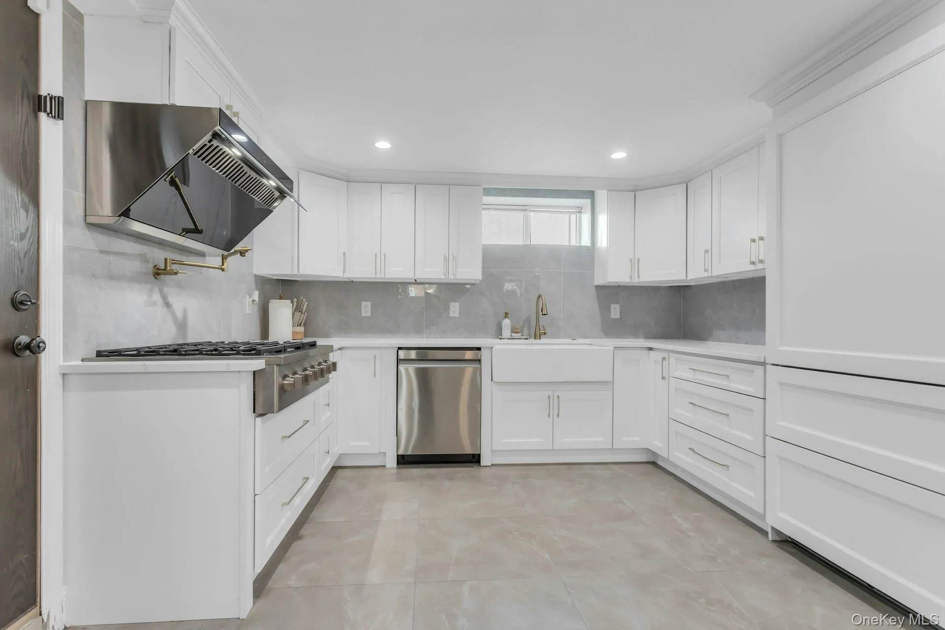 Bonus: Accessory Summer kitchen Bonus: Accessory Summer kitchen