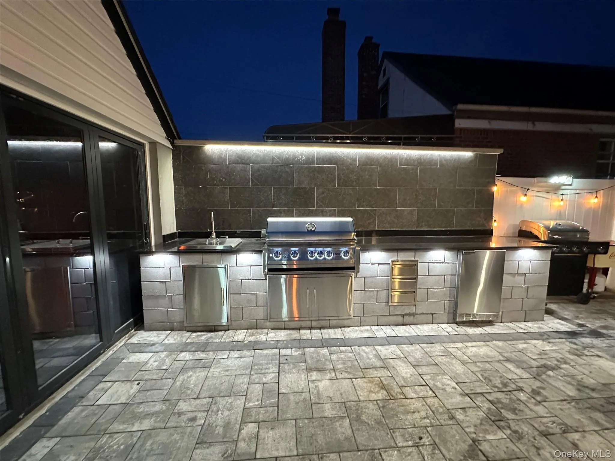 145-75 6th Avenue, New York, NY, 3 Bedrooms Bedrooms, 12 Rooms Rooms,4 BathroomsBathrooms,Residential,For Rent,6th,0,1019649 145-75 6th Avenue, New York, NY, 3 Bedrooms Bedrooms, 12 Rooms Rooms,4 BathroomsBathrooms,Residential,For Rent,6th,0,1019649