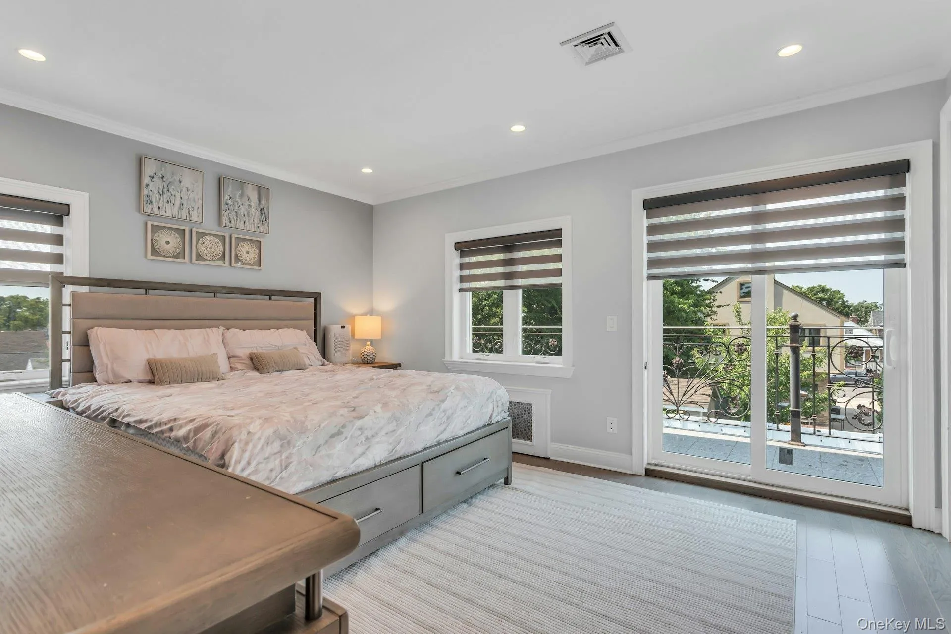 145-75 6th Avenue, New York, NY, 3 Bedrooms Bedrooms, 12 Rooms Rooms,4 BathroomsBathrooms,Residential,For Rent,6th,0,1019649 145-75 6th Avenue, New York, NY, 3 Bedrooms Bedrooms, 12 Rooms Rooms,4 BathroomsBathrooms,Residential,For Rent,6th,0,1019649