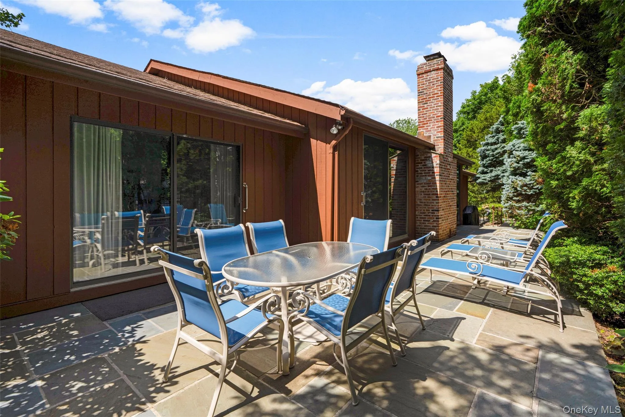 132 Barton Road, White Plains, NY, 3 Bedrooms Bedrooms, 6 Rooms Rooms,3 BathroomsBathrooms,Residential,For Rent,Barton,0,1019651 132 Barton Road, White Plains, NY, 3 Bedrooms Bedrooms, 6 Rooms Rooms,3 BathroomsBathrooms,Residential,For Rent,Barton,0,1019651
