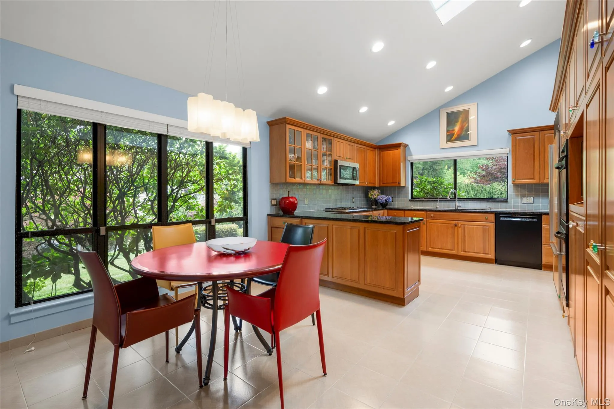 132 Barton Road, White Plains, NY, 3 Bedrooms Bedrooms, 6 Rooms Rooms,3 BathroomsBathrooms,Residential,For Rent,Barton,0,1019651 132 Barton Road, White Plains, NY, 3 Bedrooms Bedrooms, 6 Rooms Rooms,3 BathroomsBathrooms,Residential,For Rent,Barton,0,1019651