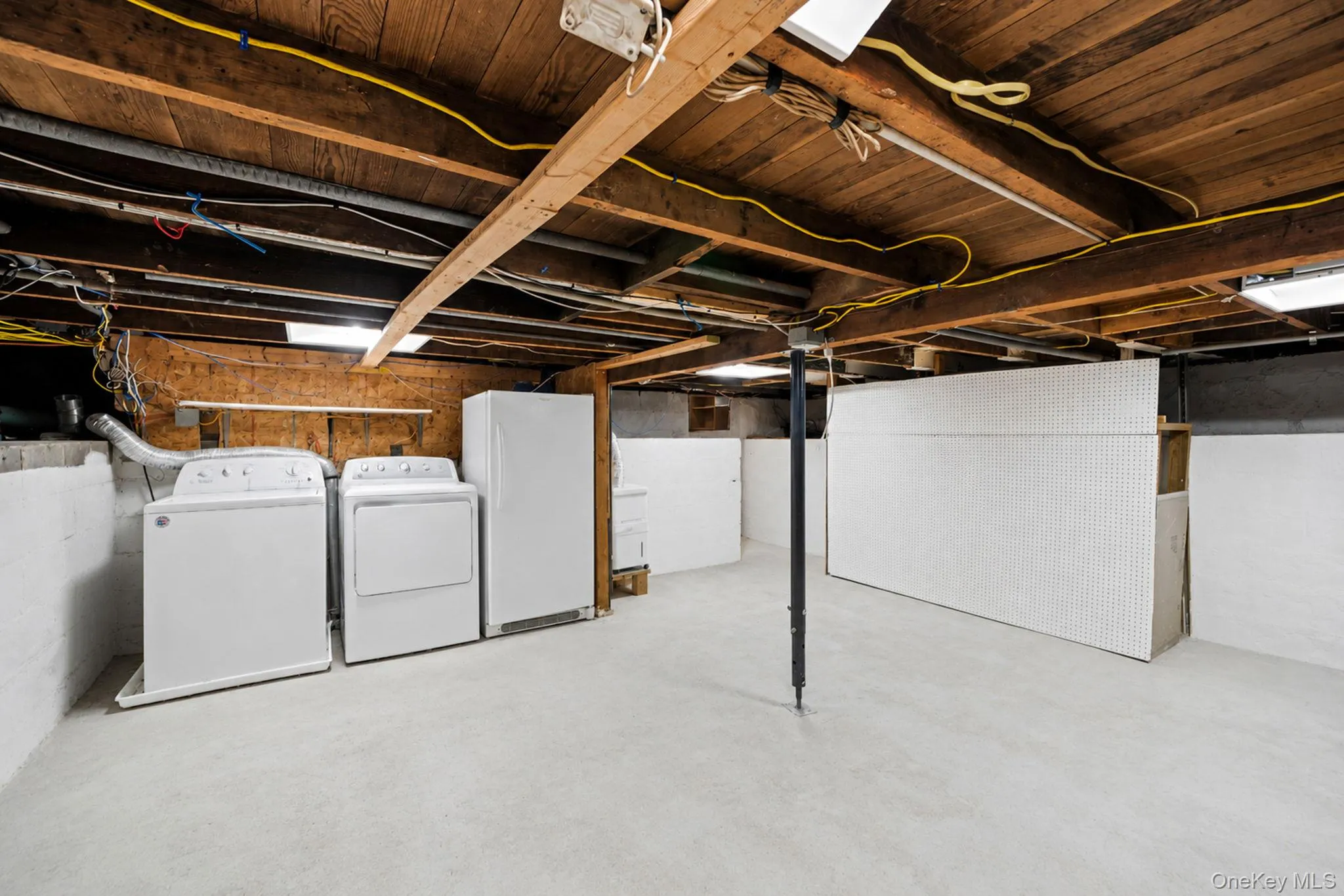 7 Inca Drive, Islip, NY, 2 Bedrooms Bedrooms, 4 Rooms Rooms,1 BathroomBathrooms,Residential,For Rent,Inca,0,1019656 7 Inca Drive, Islip, NY, 2 Bedrooms Bedrooms, 4 Rooms Rooms,1 BathroomBathrooms,Residential,For Rent,Inca,0,1019656