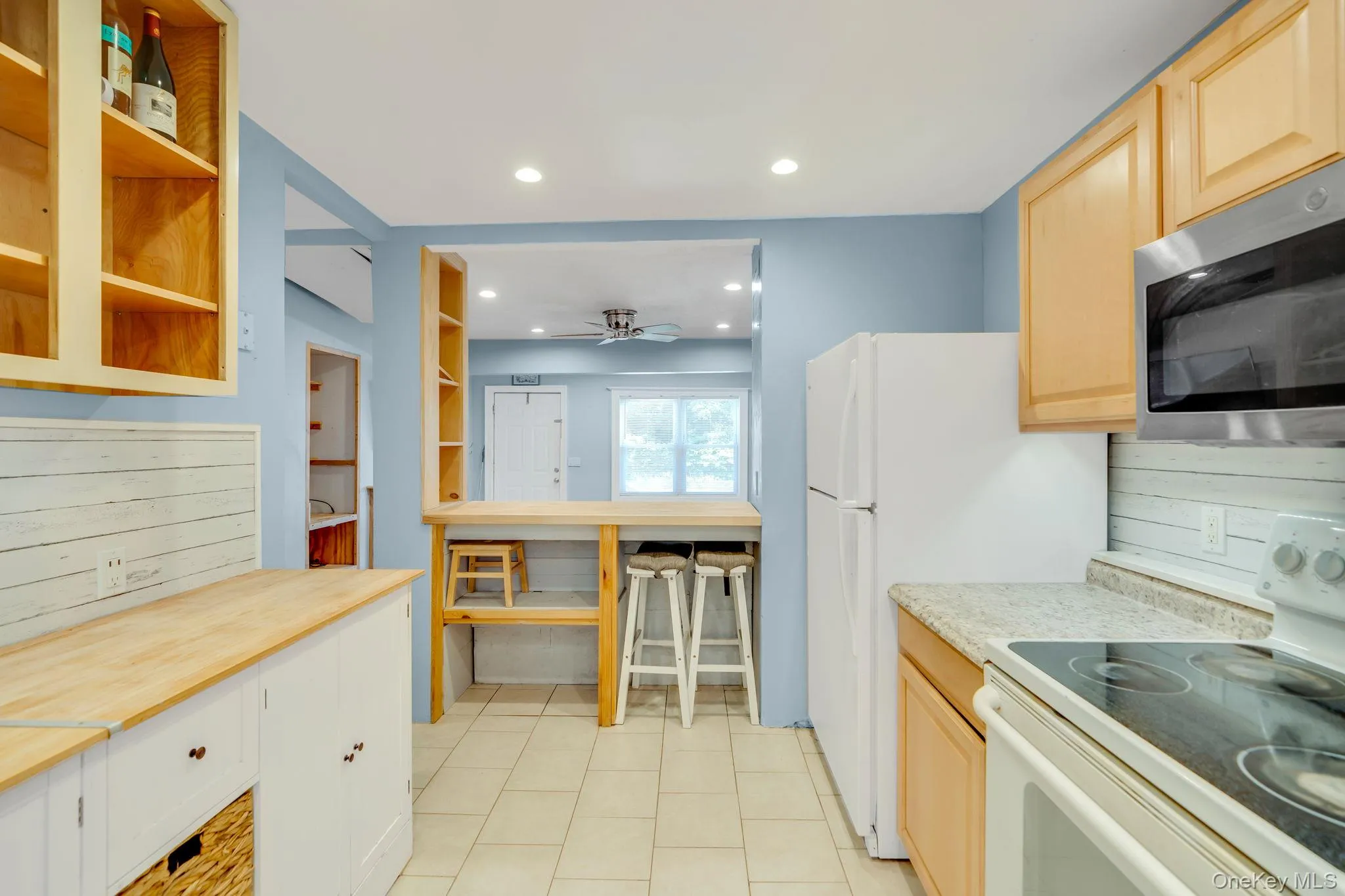7 Inca Drive, Islip, NY, 2 Bedrooms Bedrooms, 4 Rooms Rooms,1 BathroomBathrooms,Residential,For Rent,Inca,0,1019656 7 Inca Drive, Islip, NY, 2 Bedrooms Bedrooms, 4 Rooms Rooms,1 BathroomBathrooms,Residential,For Rent,Inca,0,1019656